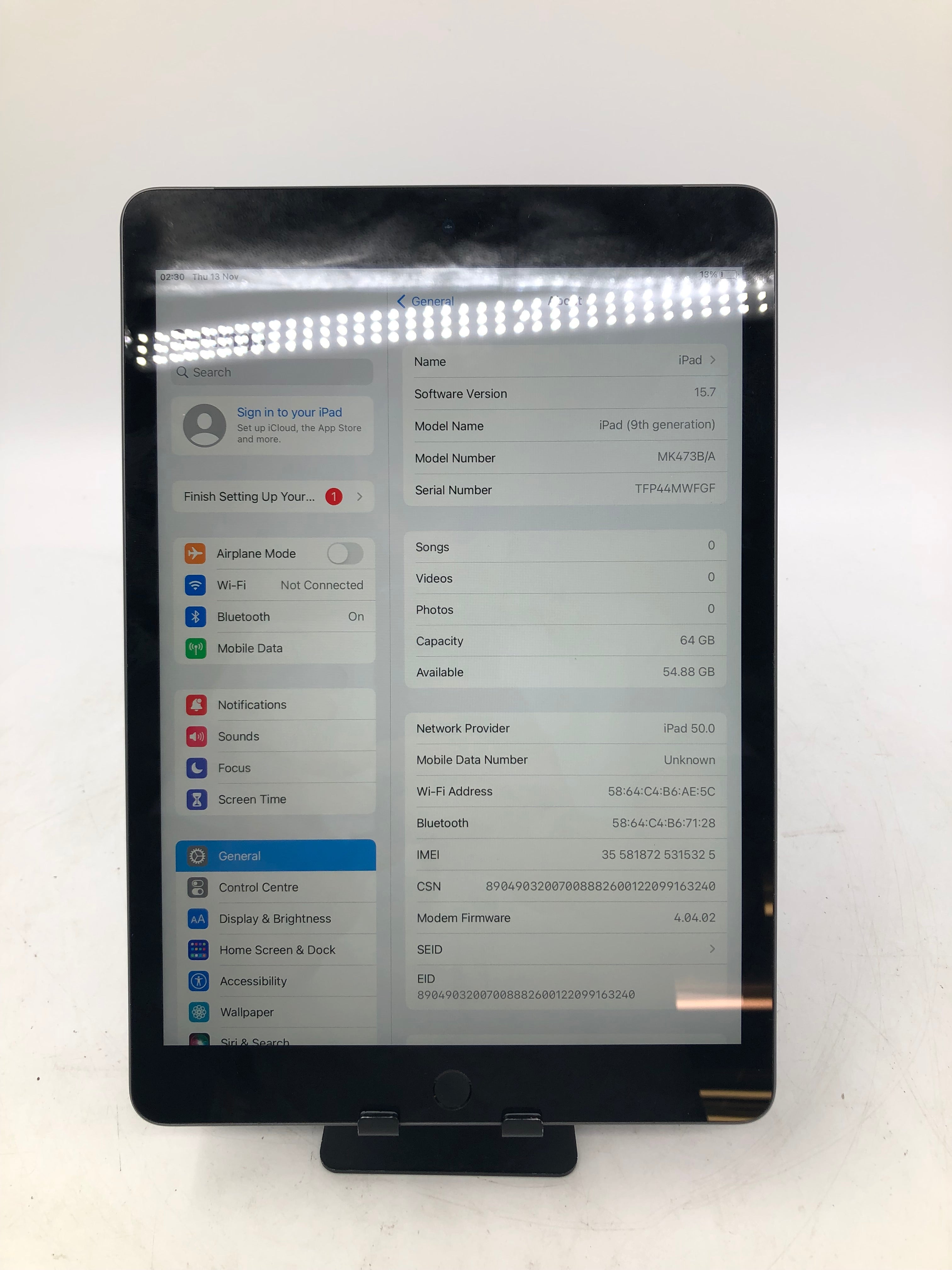 Apple iPad 9th Gen 2021 10.2" 64GB Storage Wi-Fi + Cellular Space Grey Unlocked