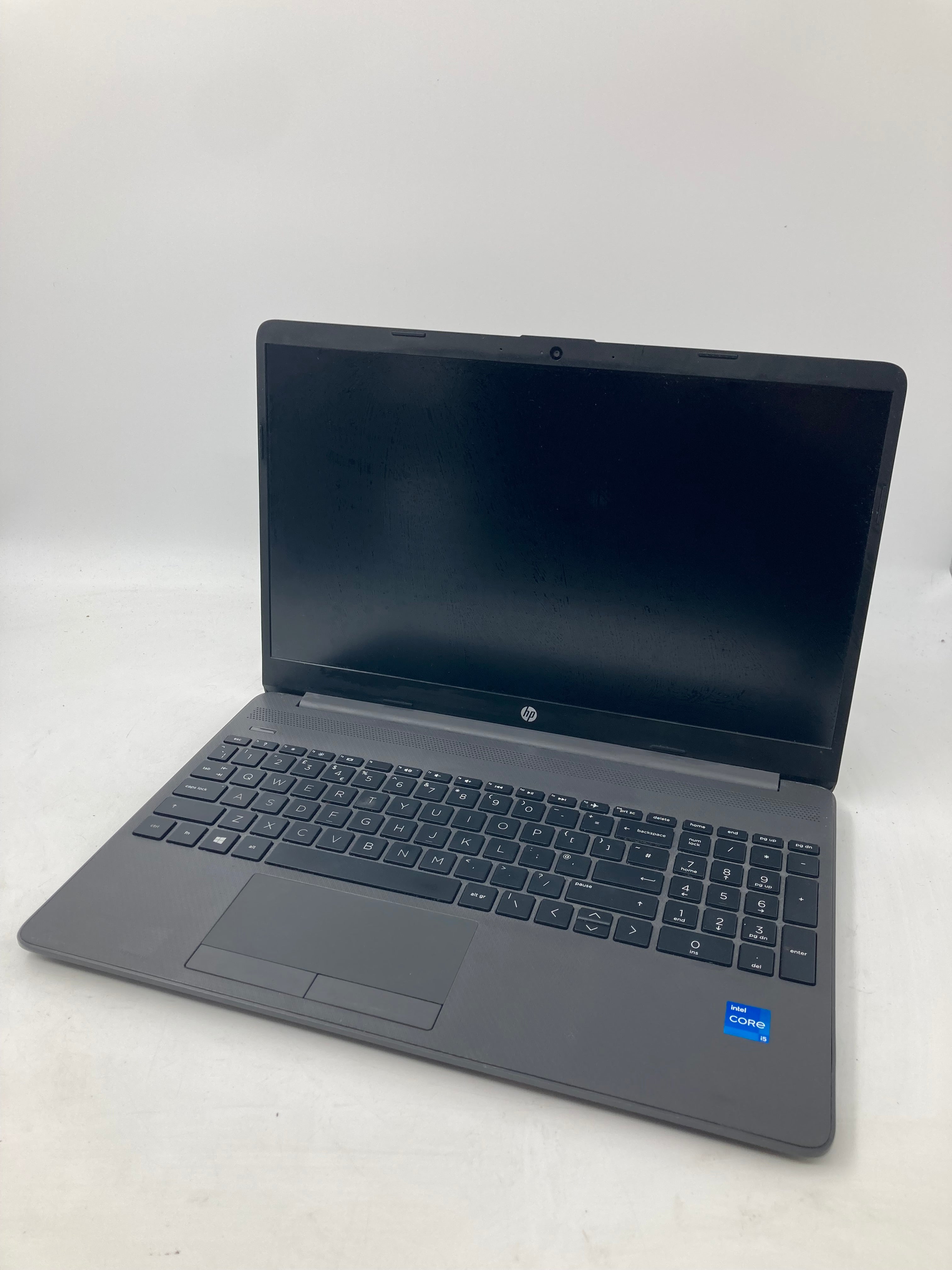 HP 250 G8 15" Screen i5 11th Gen 8GB RAM No SSD No OS *Spares*