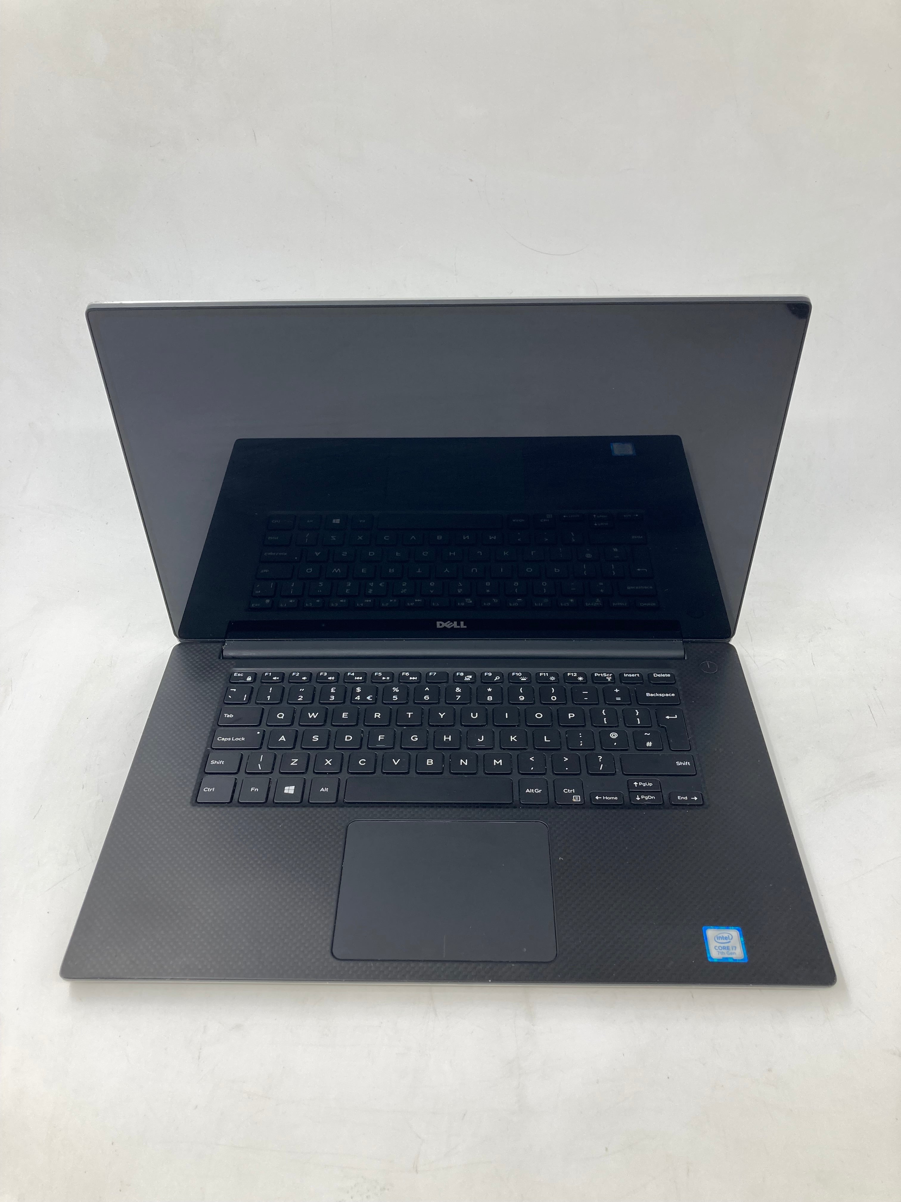 Dell Laptop XPS 15 9560 15.6" i7 7th Gen No RAM No HDD *Spares*