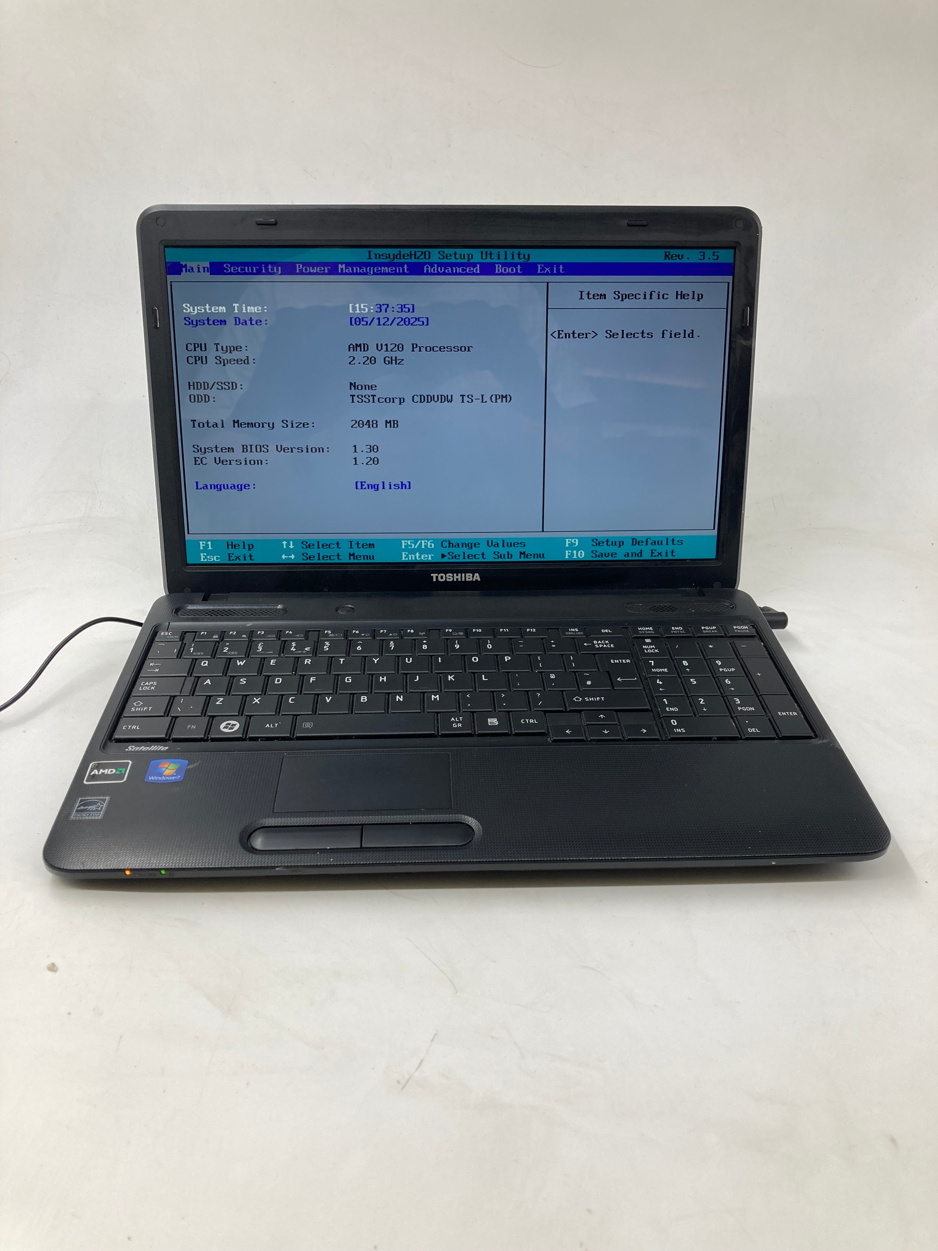 Toshiba Laptop C650D 15" Screen AMD V120 @ 2.20GHz 2GB Ram No Storage No OS