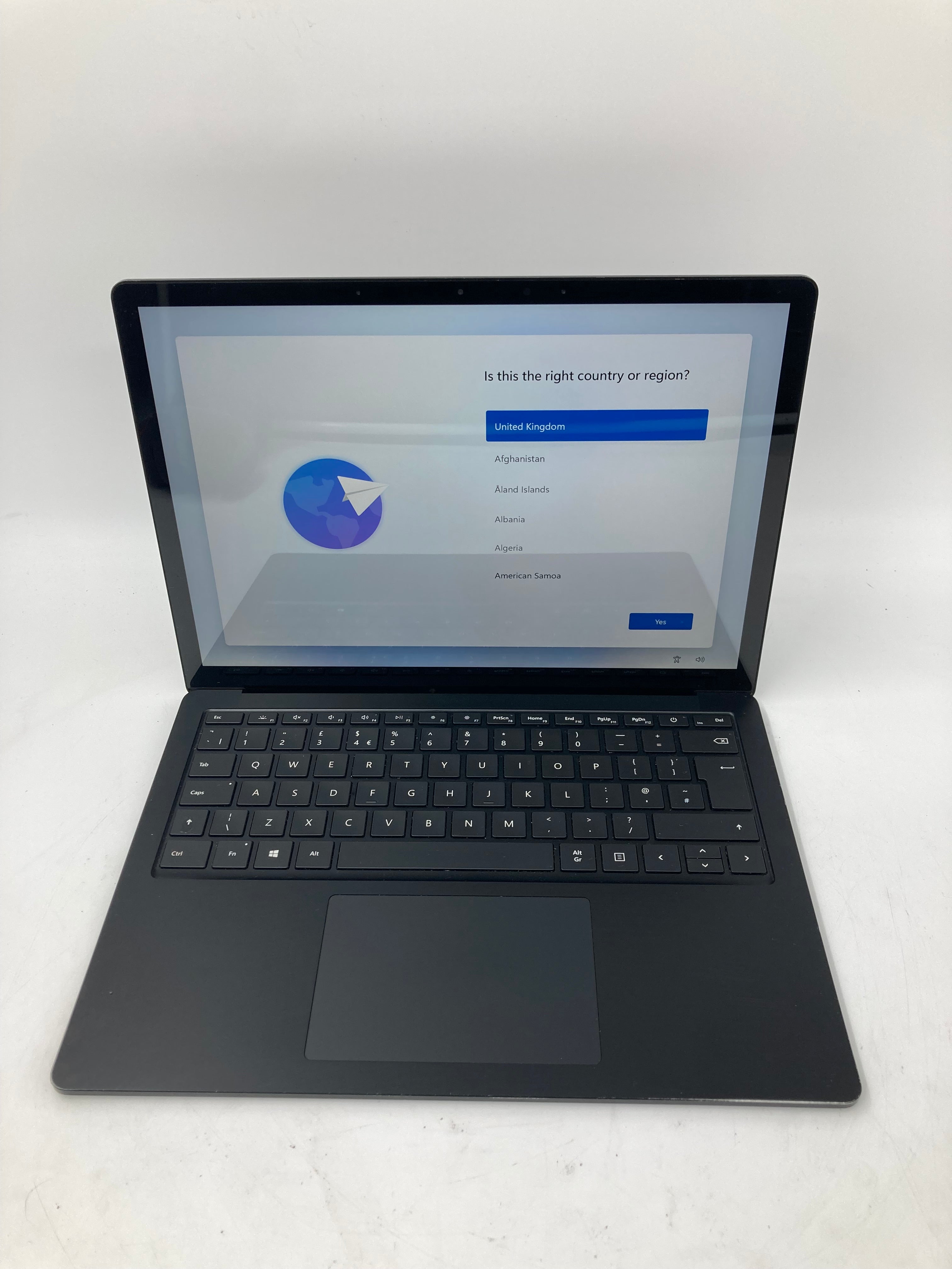 Microsoft Surface Laptop 3 13" i5 10th Gen 8GB RAM 256GB SSD W11