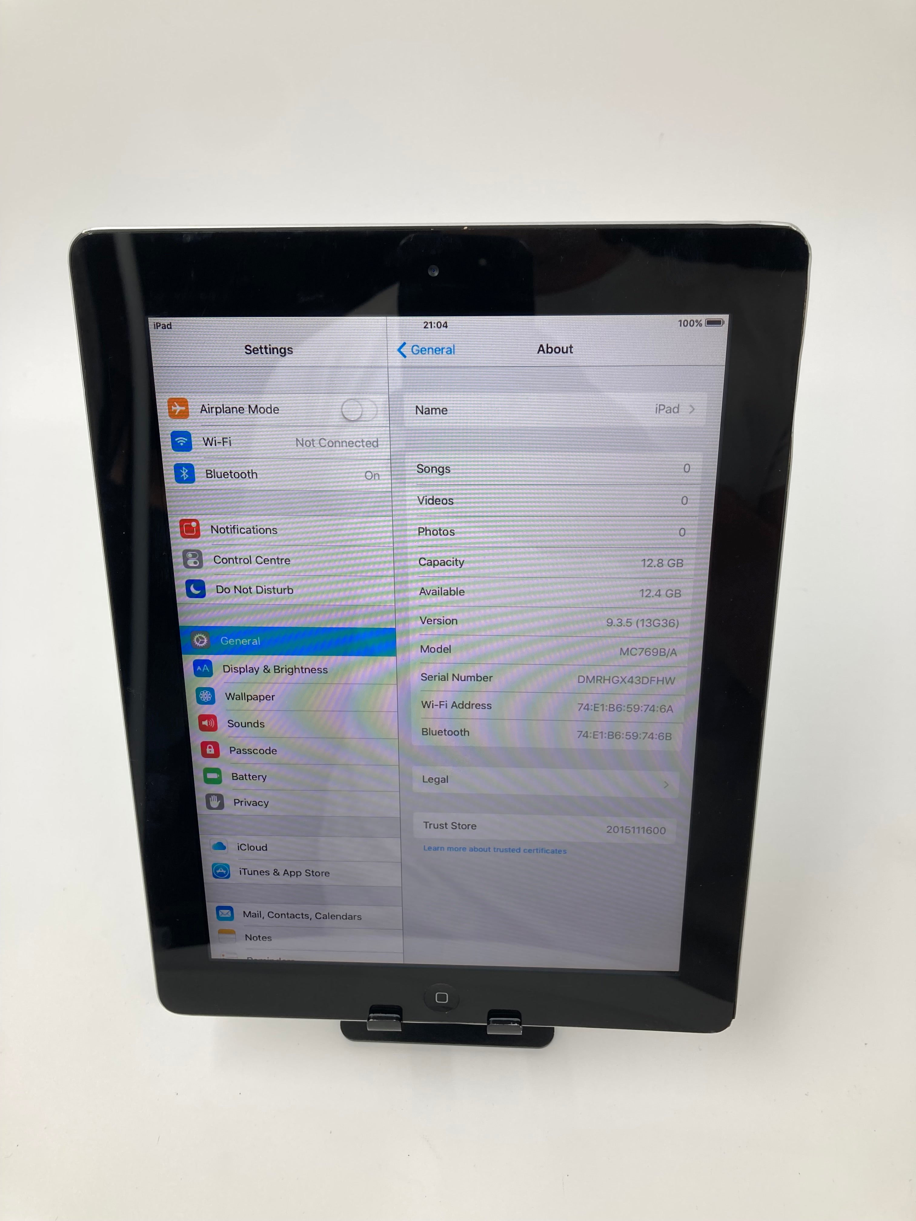 Apple iPad 2 and 3rd Gen WiFi Only A1395 A1416 16GB Unlocked Batch of 3