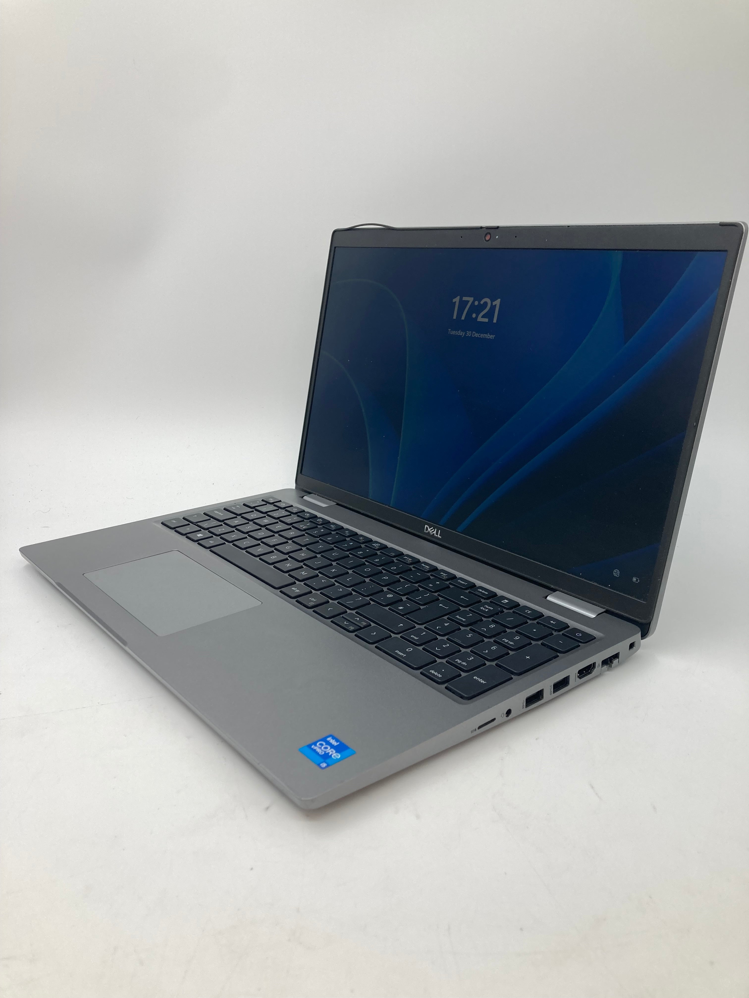 Dell Laptop Latitude 5520 15" Screen i5 11th Gen 16GB RAM 512GB SSD Windows 11