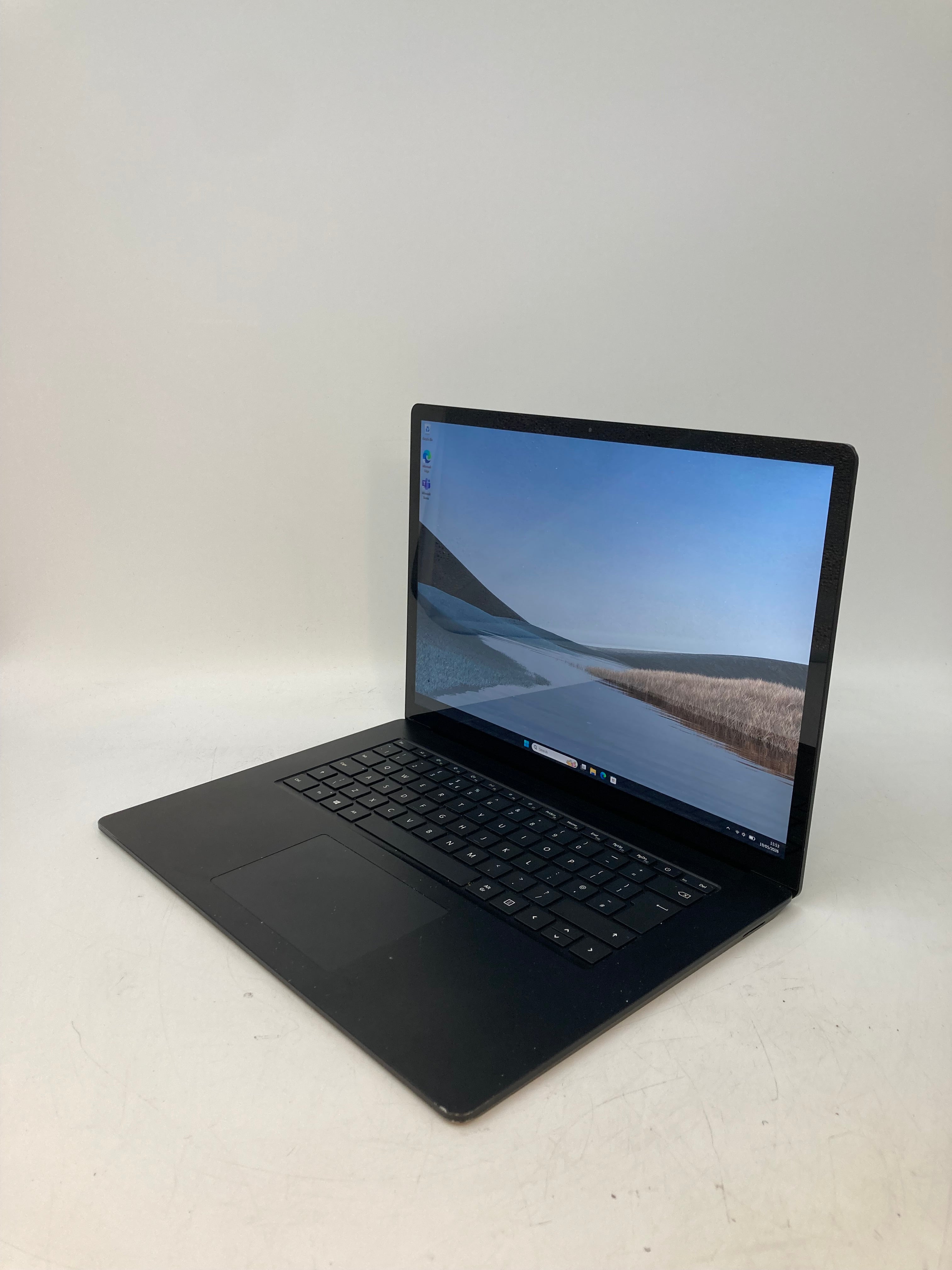 Microsoft Surface Laptop 3 | 15" 2K+ Touchscreen | i5 10th Gen | 8GB RAM | 256GB SSD | W11 Pro