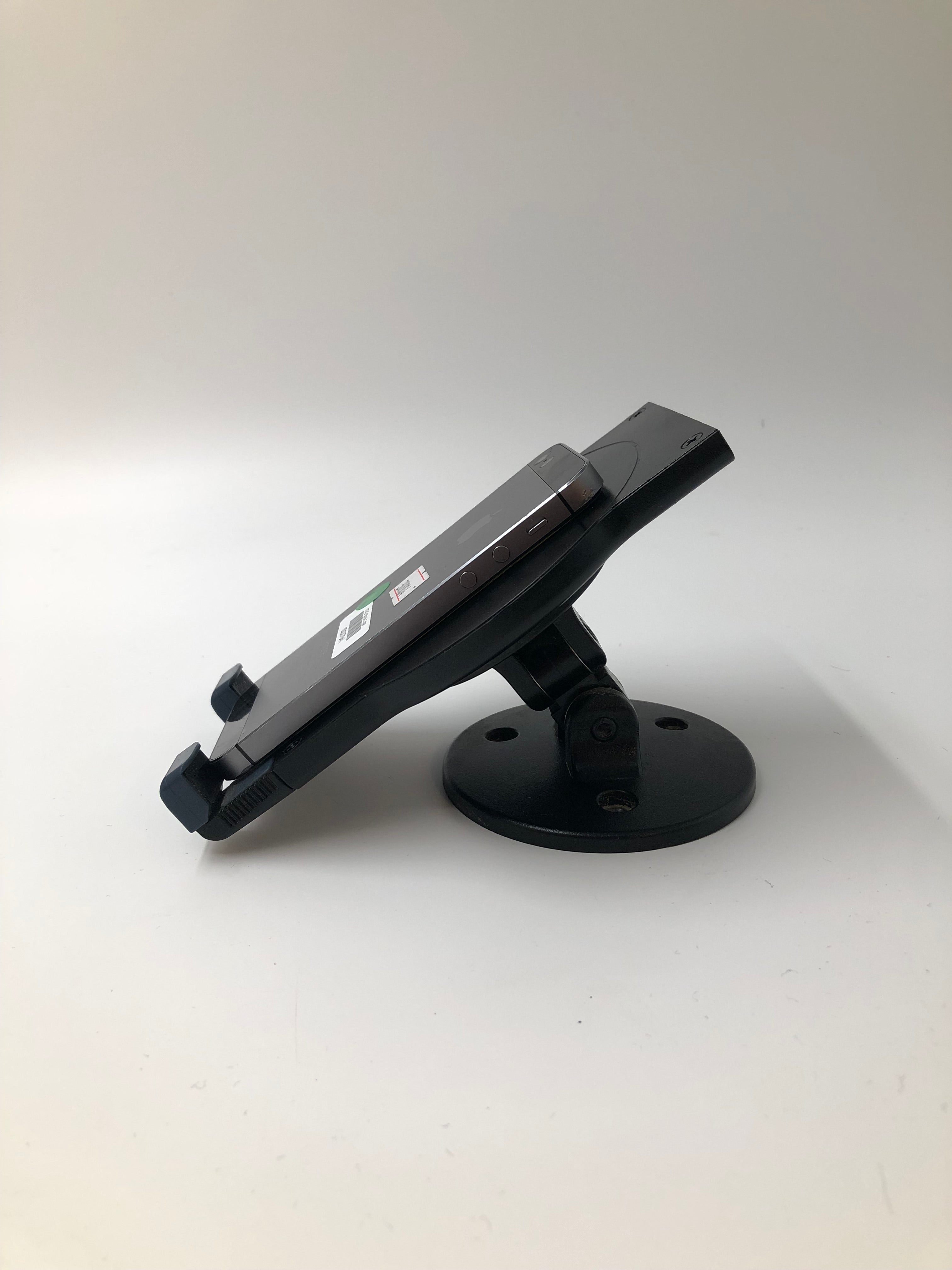 Apple iPhone 5s (2013), 4" Screen, 16GB Storage, A7 Chipset, Silver/Black