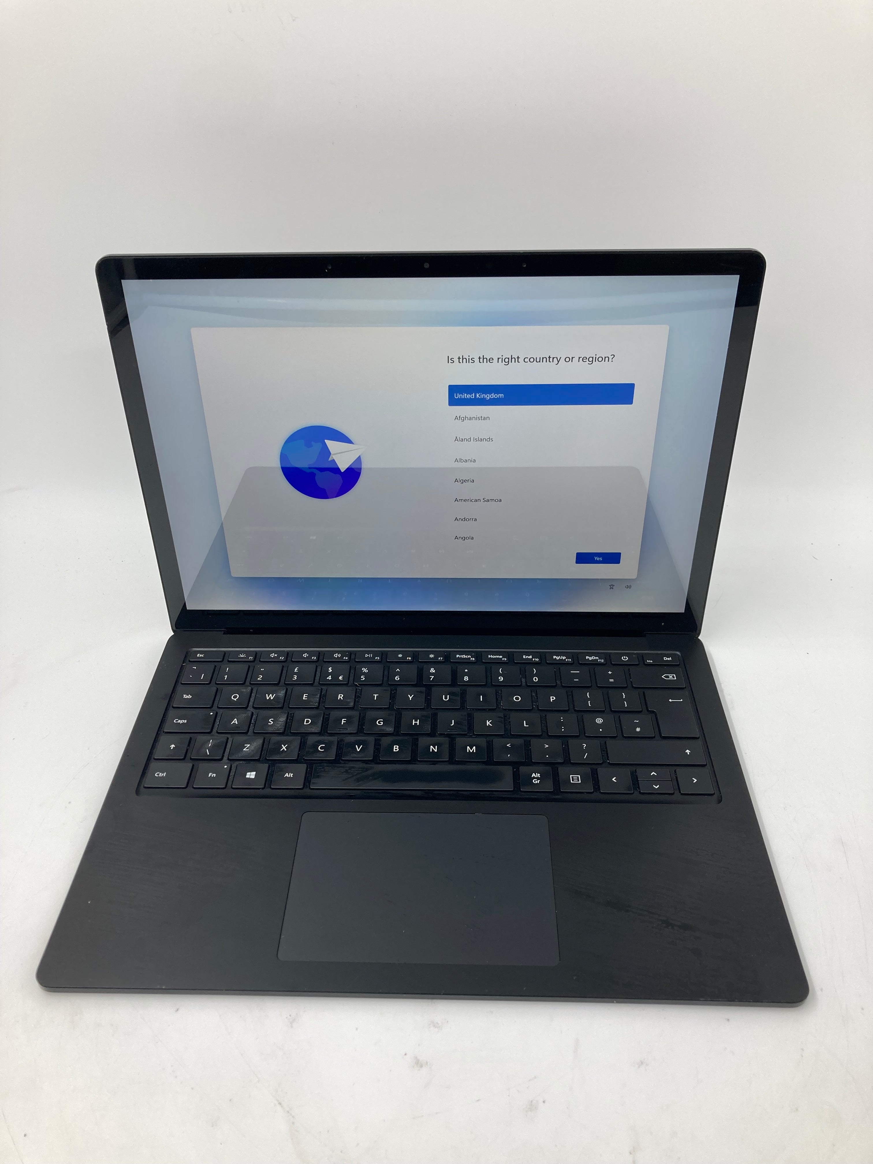 Microsoft Surface Laptop 3 13" i5 10th Gen 8GB RAM 256GB SSD W11