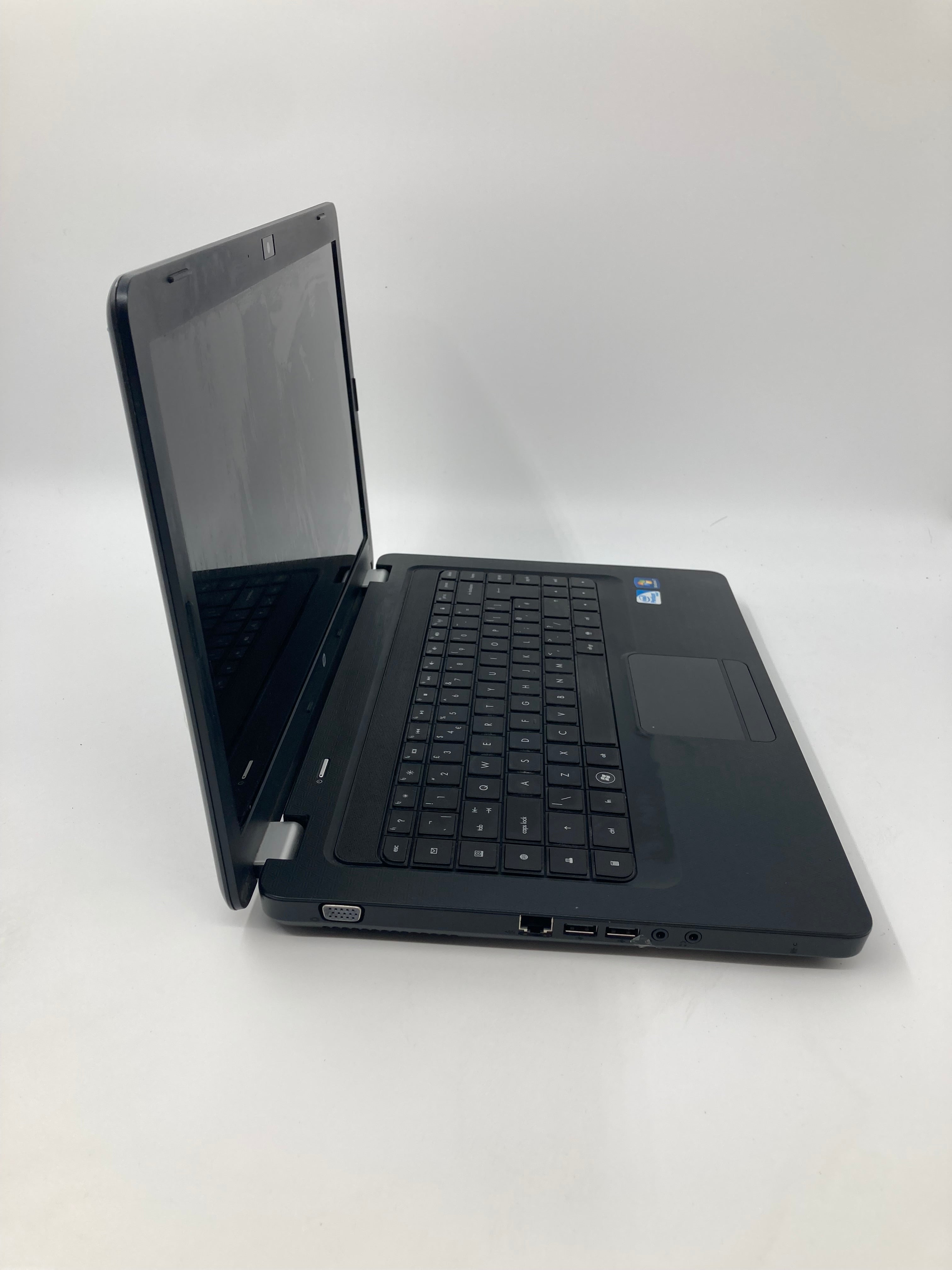 Mixed Vendor Laptop 15.6" Screen i3 3rd Gen Pentium T4500 4GB RAM No SSD No OS