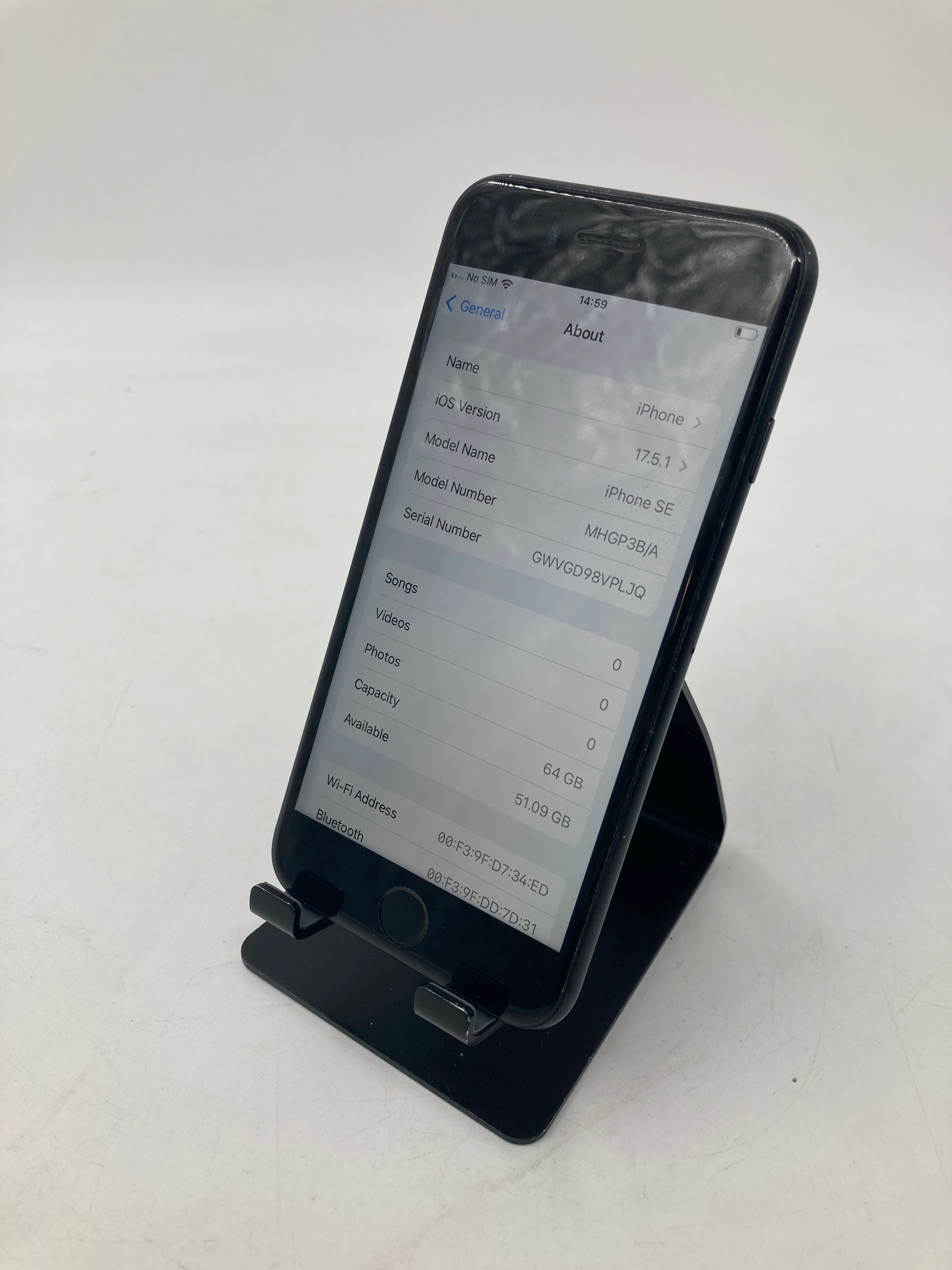 Apple iPhone A2296 64GB Unlocked - Black