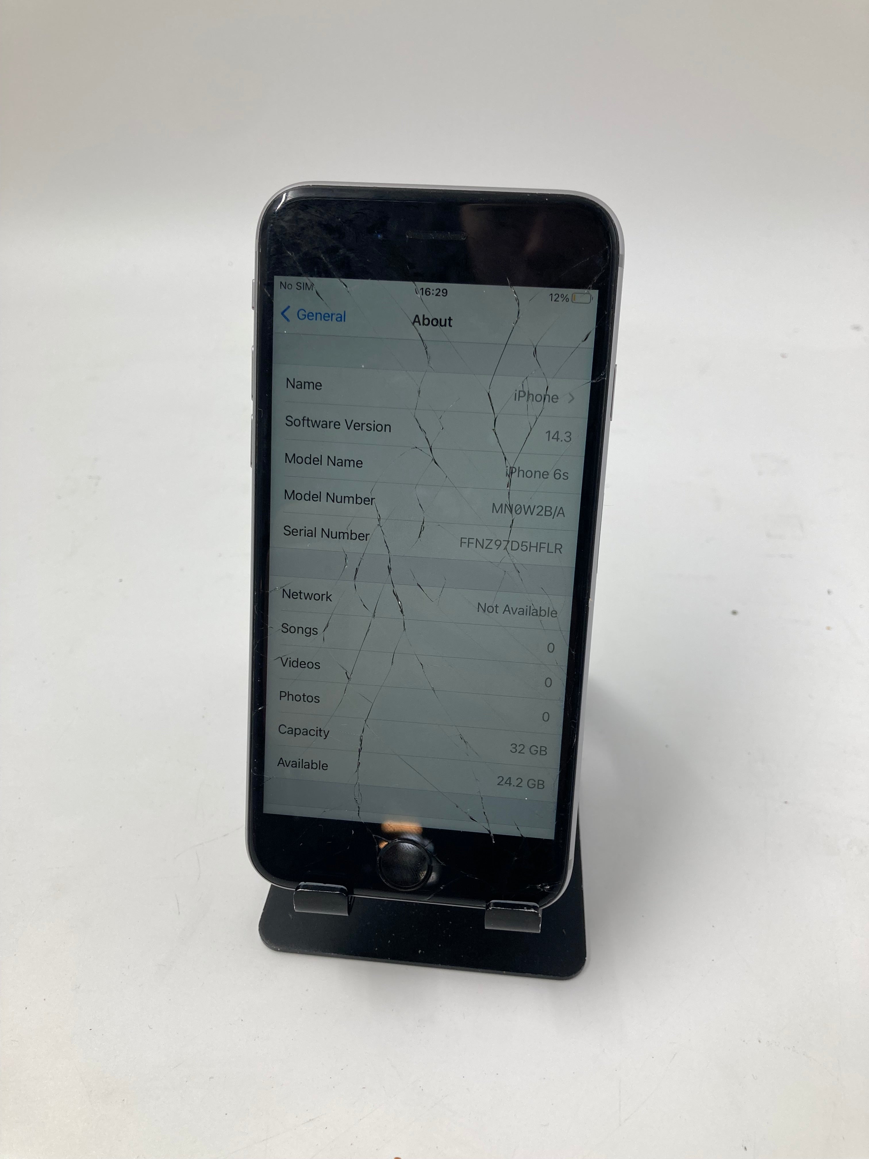 Apple iPhone 6s 7 11 32GB 64GB Silver Black Grey Lot of 3 - Unlocked *Spares*