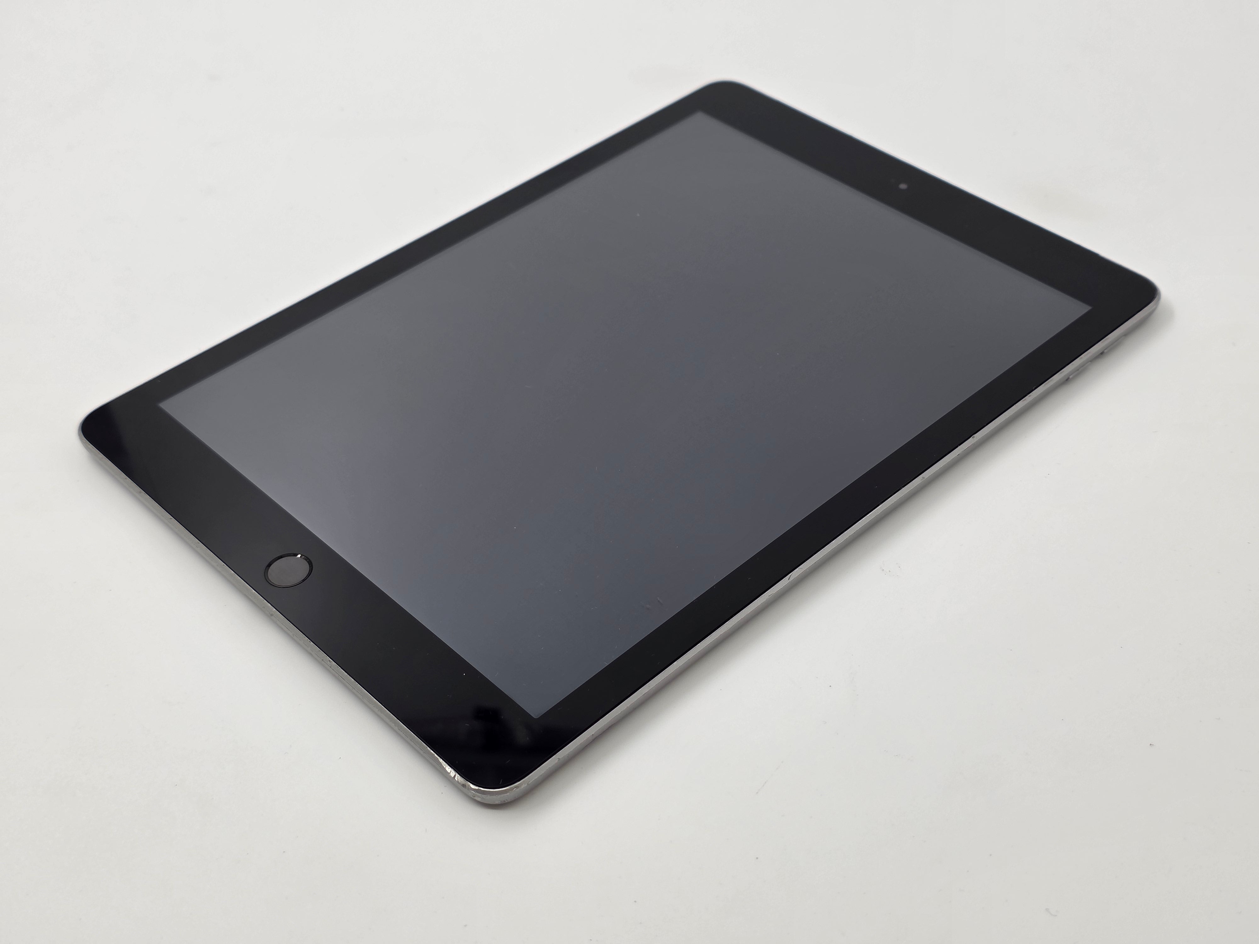 Apple iPad 6th Gen A1954 WiFi Cell Space Grey SPARES ONLY