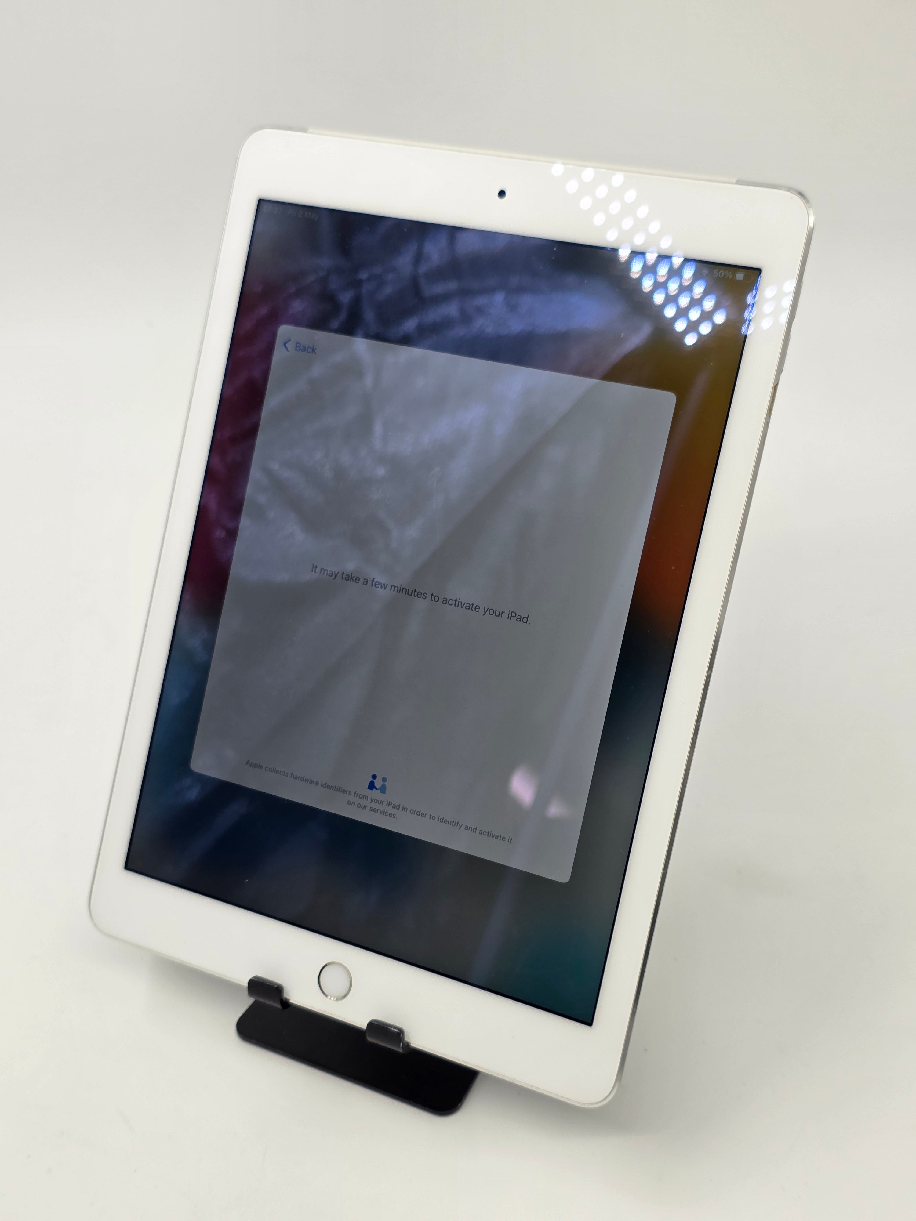 Apple iPad Air 2 A1567 Wi-Fi + 4G 16GB White + Silver SPARES ONLY