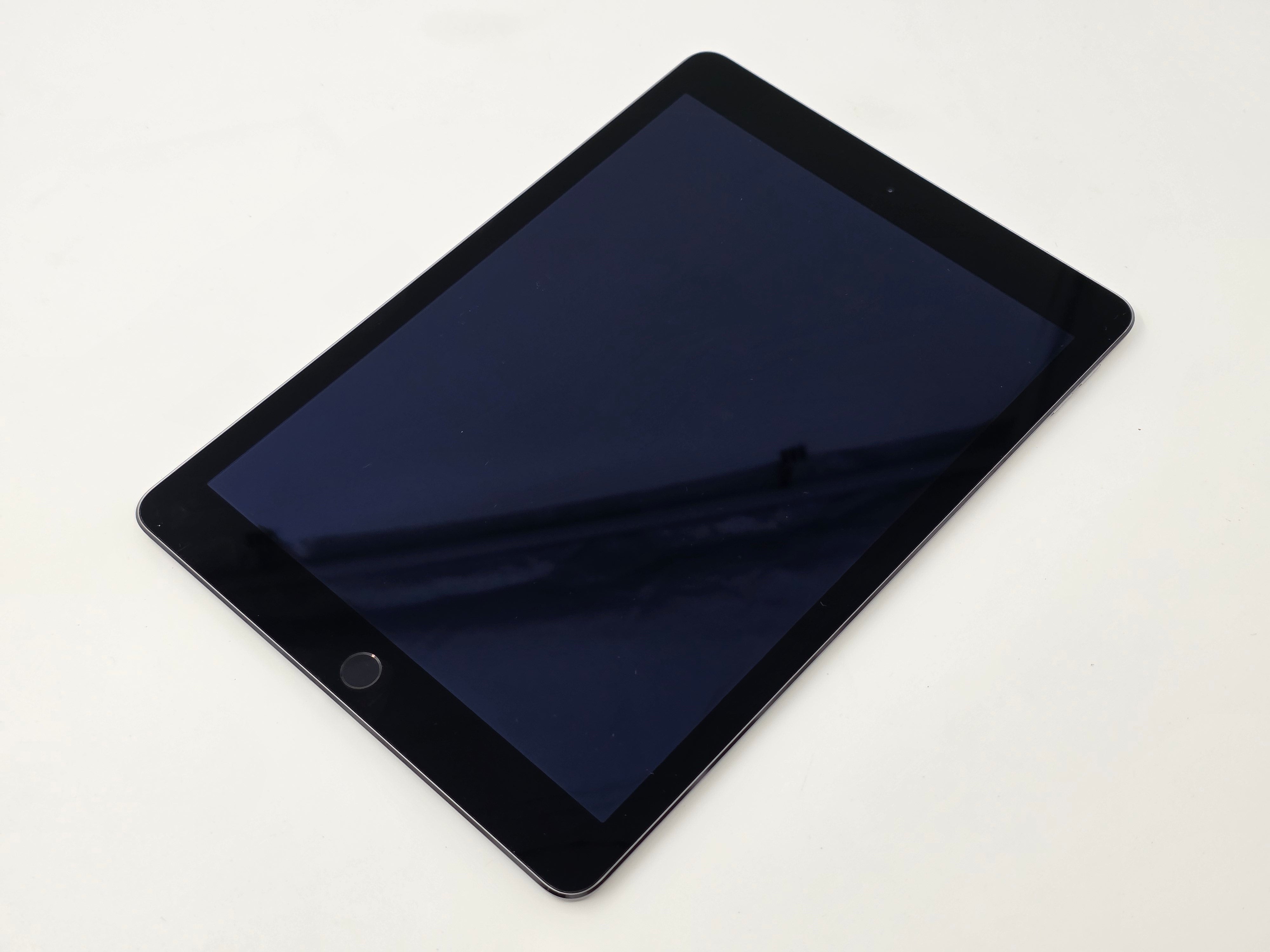 Apple iPad Air 2 16GB A1566 9.7" BLACK SPARES ONLY