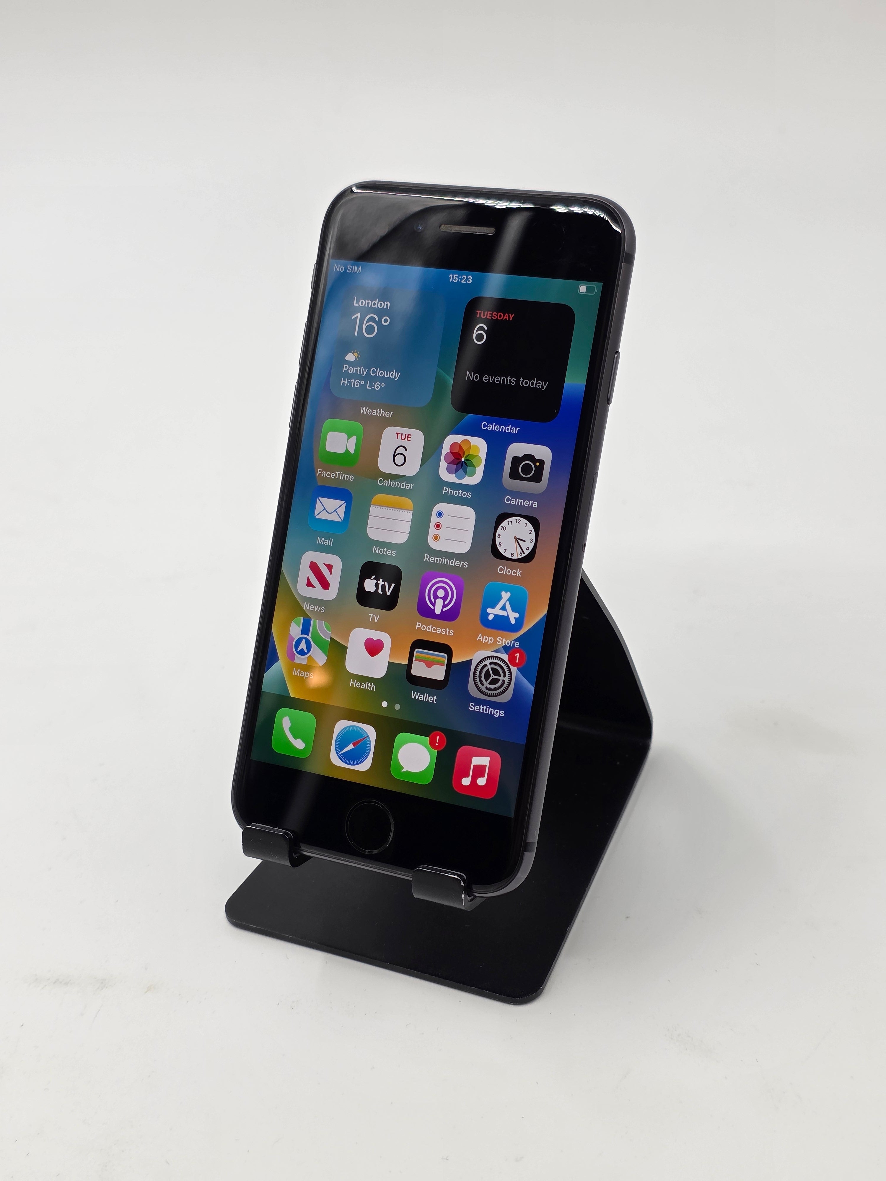 APPLE iPhone 8 64GB Dark Grey UNLOCKED