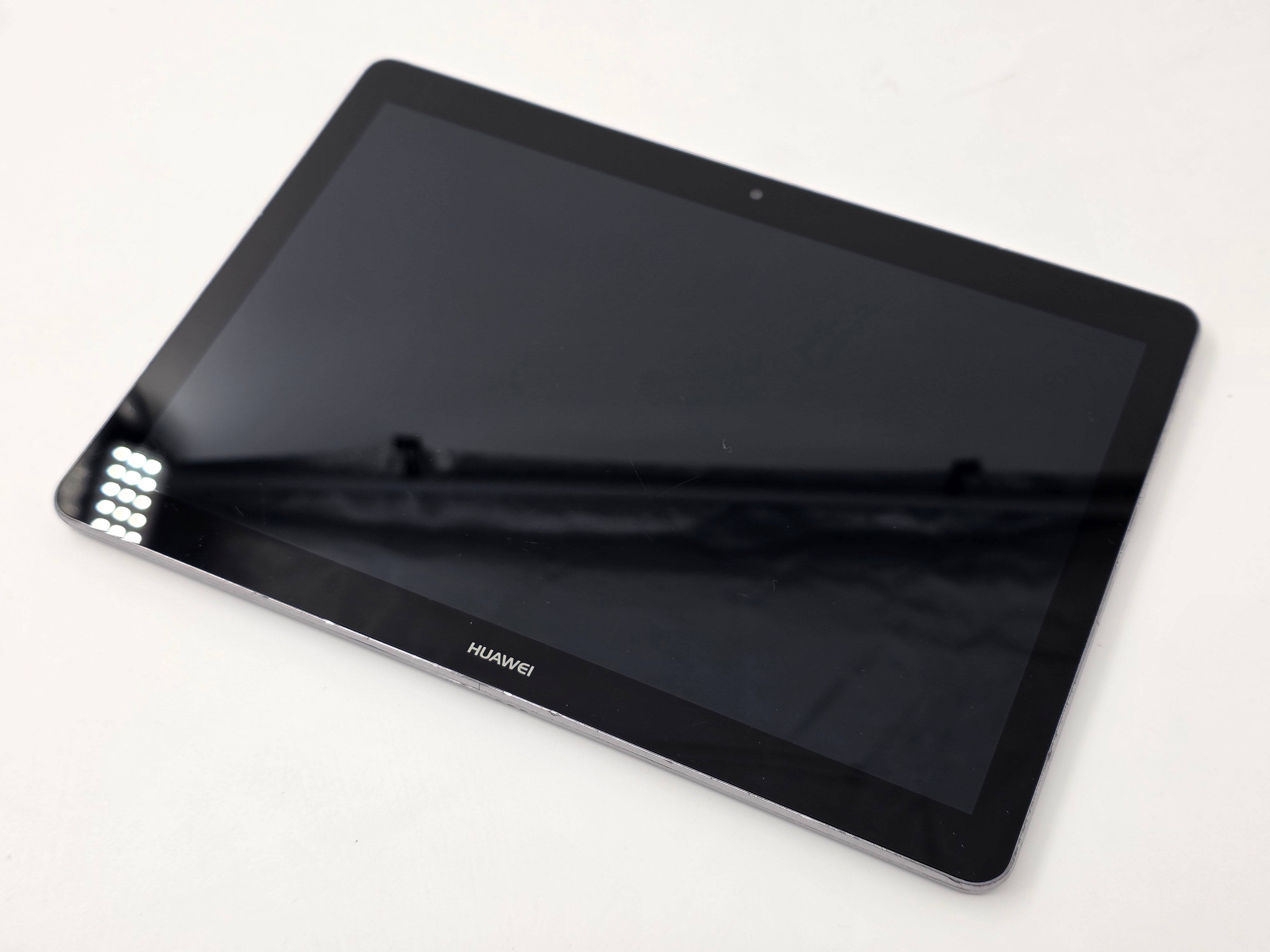 HUAWEI MediaPad T3 10 32GB SILVER SPARES ONLY