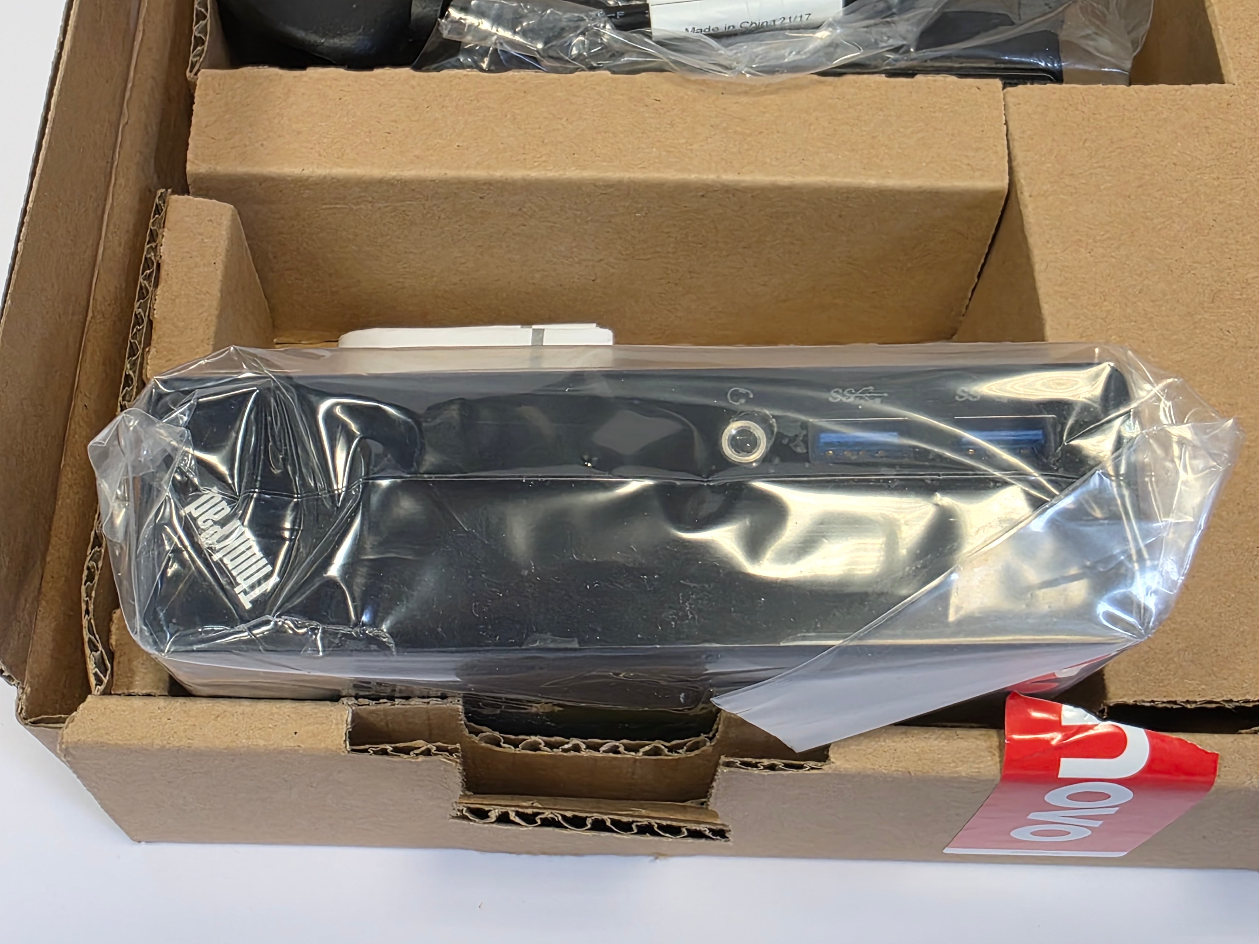 Lenovo Dock 40AA0045UK ThinkPad USB 3.0 Basic Dock #1