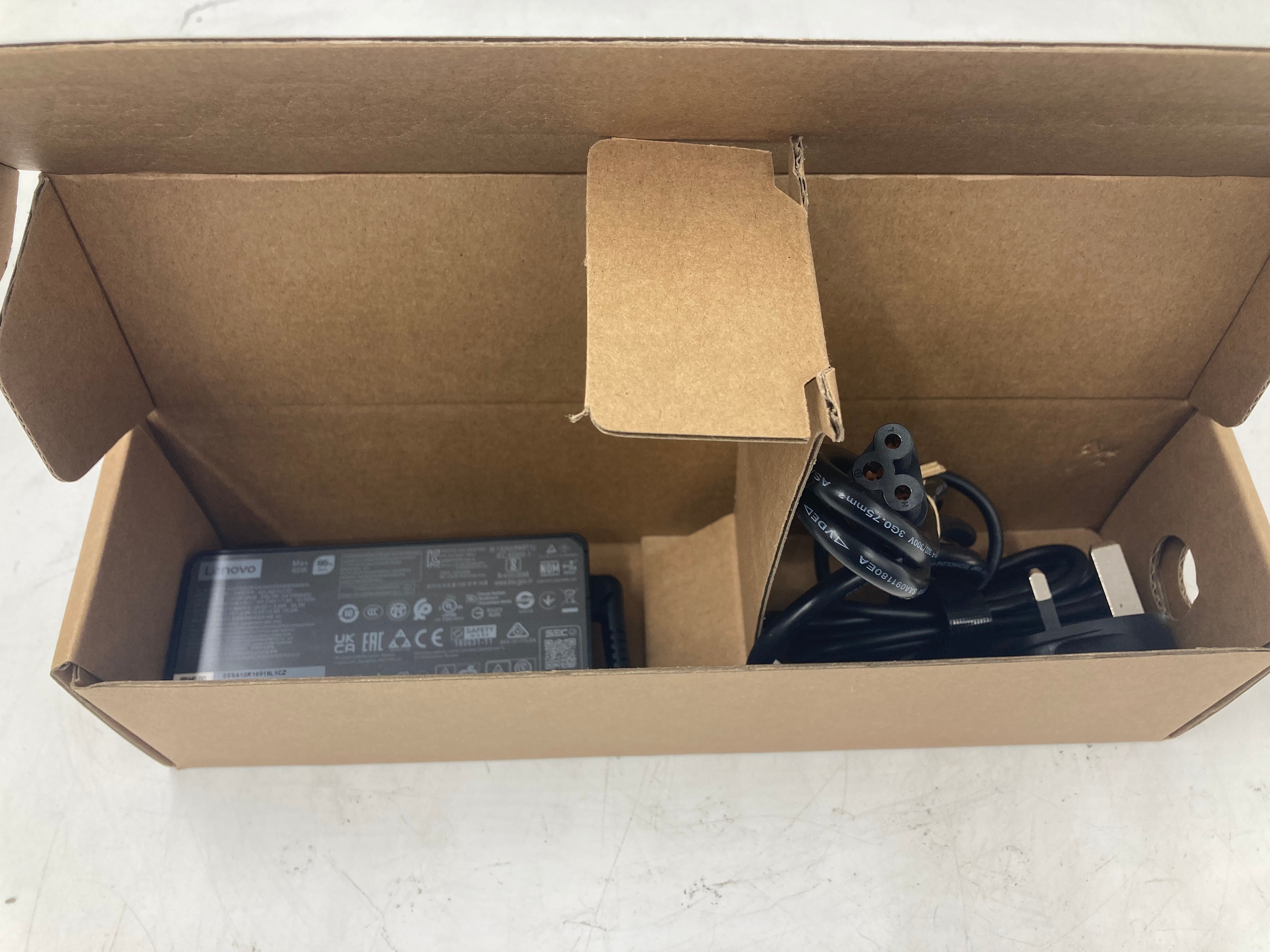 Lenovo SA10R16919 USB-C 65W Charger Lot Of 4