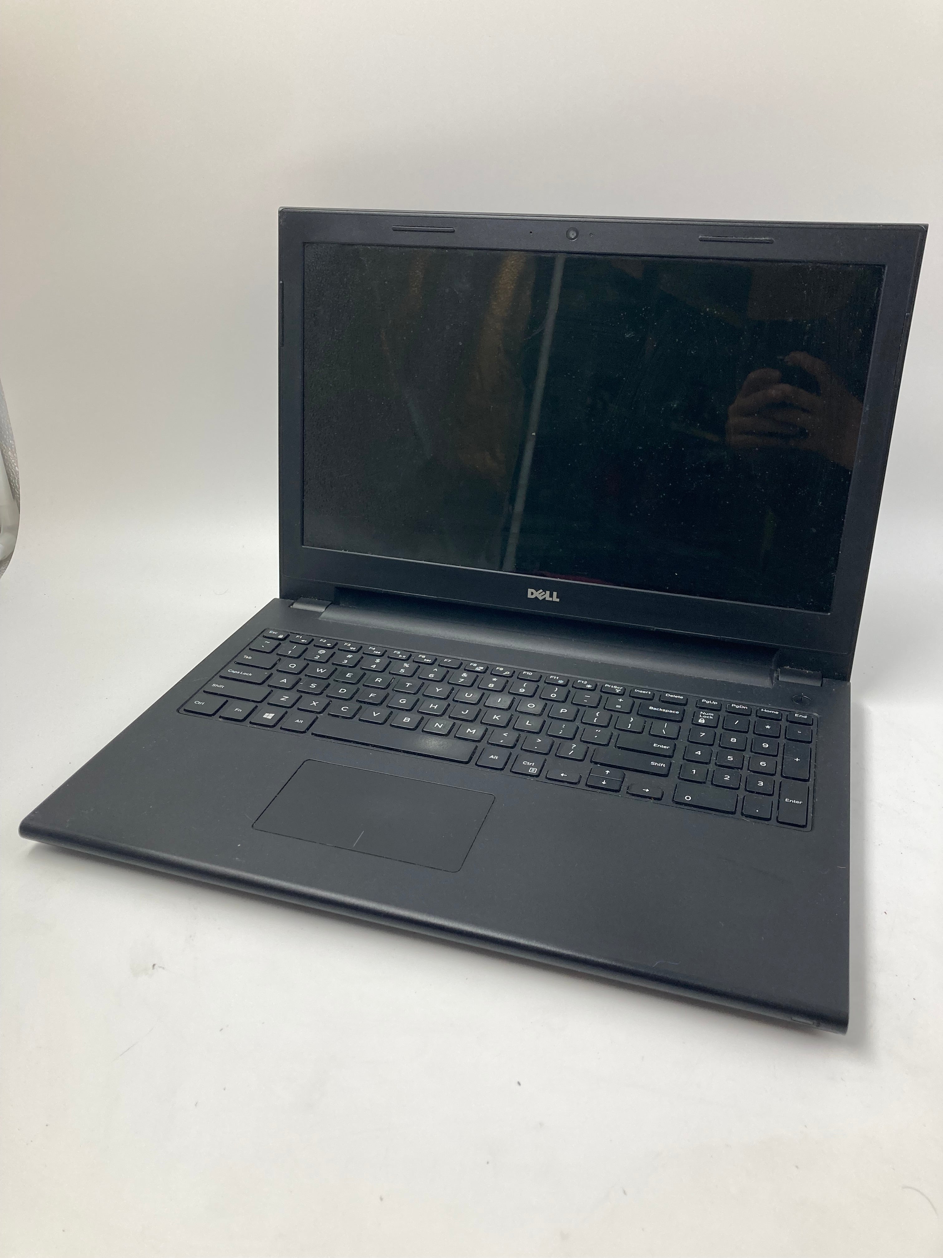 Dell Inspiron 3541 15" Screen AMD A6-6310 4GB RAM No SSD No OS *Spares*
