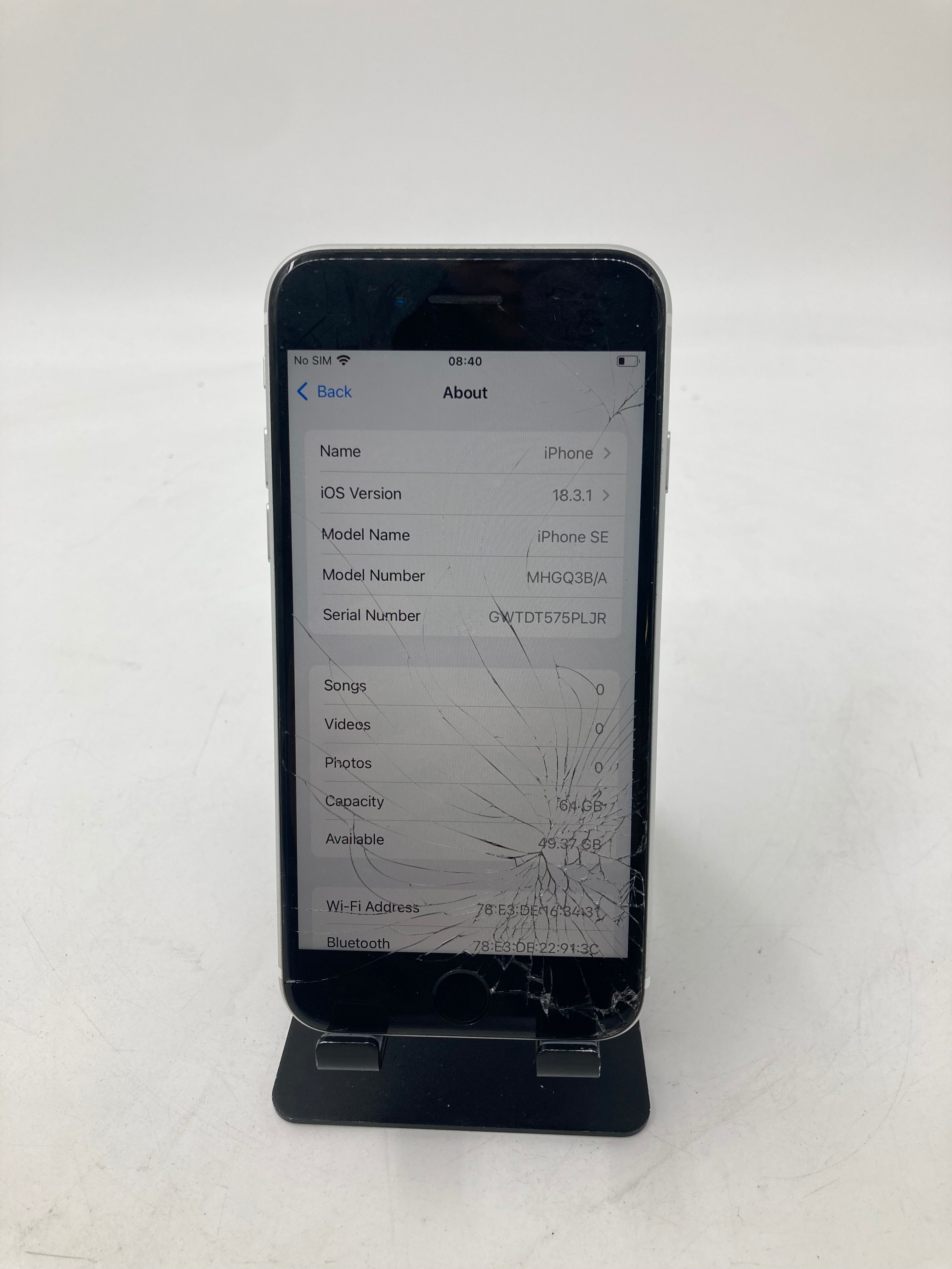 Apple iPhone SE A2296 64GB Unlocked White *Spares*