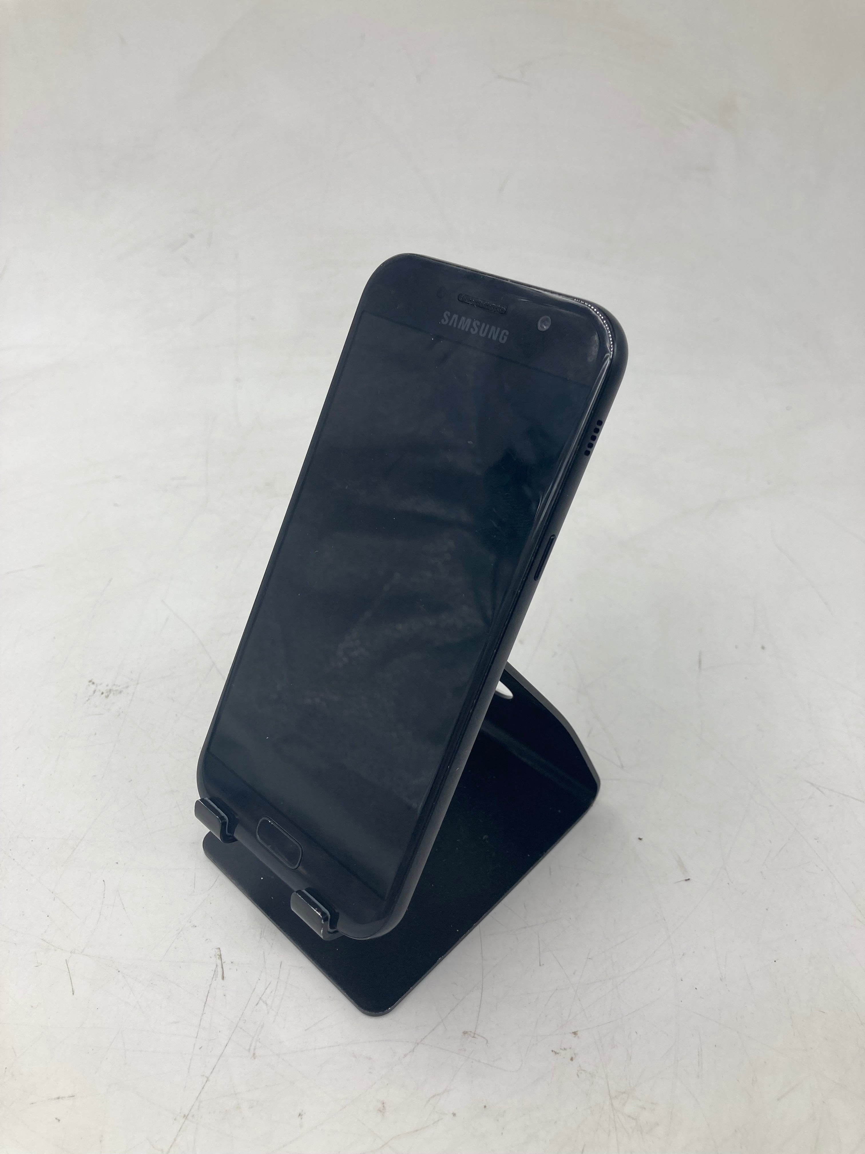 Samsung Galaxy A5 A40 32GB 64GB Silver Black Lot of 6 *Spares*