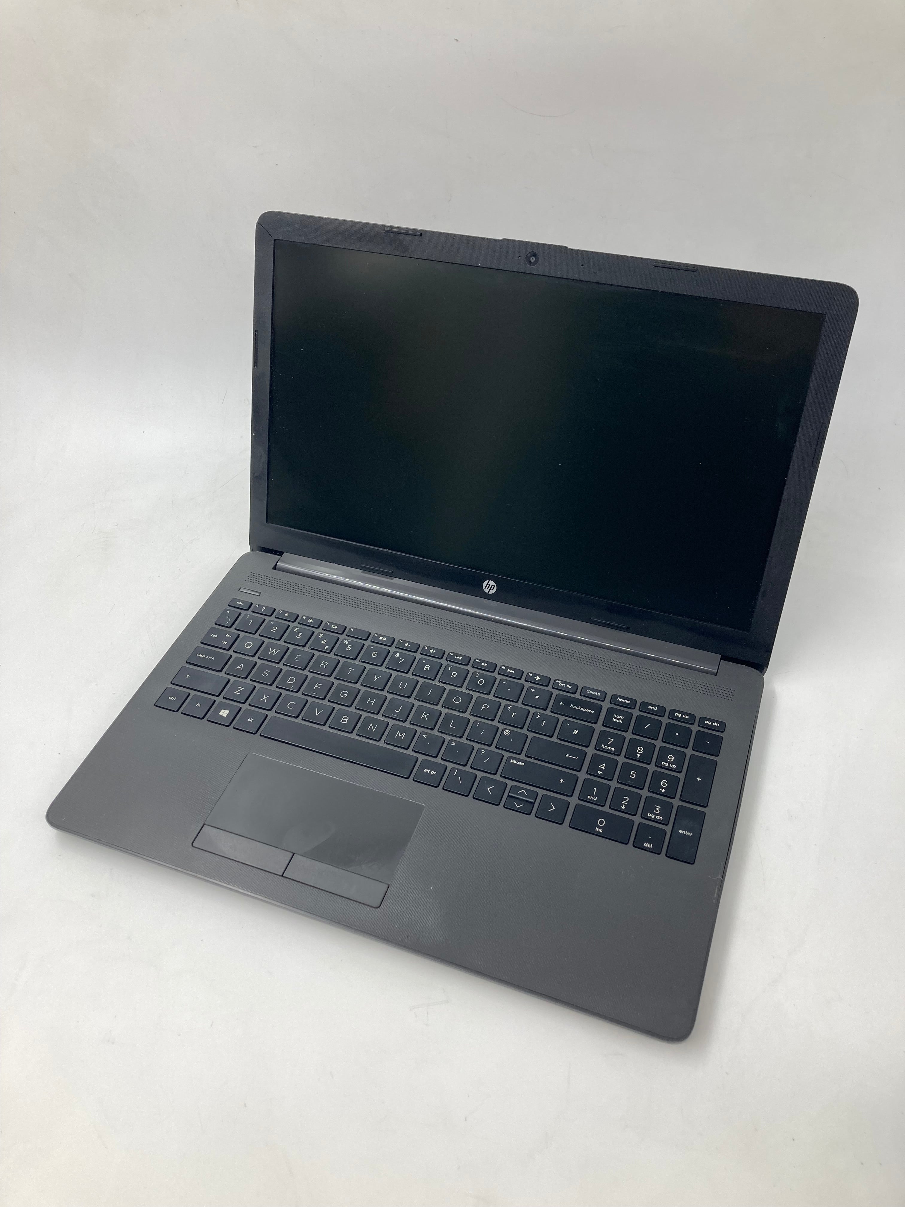 HP Laptop 250 G7 15.6" i5 8th Gen 8GB RAM No SSD No OS *Spares*