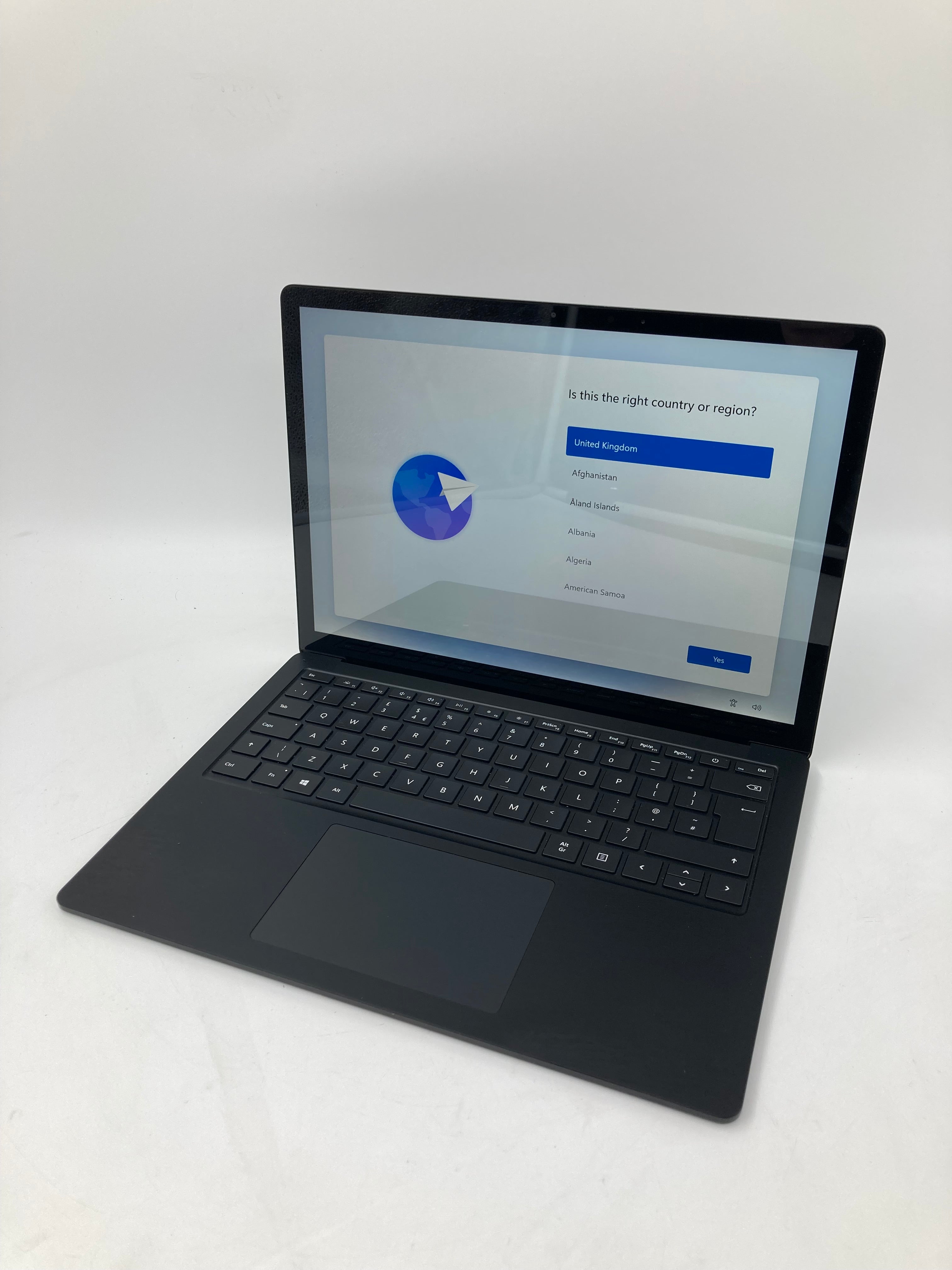 Microsoft Surface Laptop 3 13" i5 10th Gen 8GB RAM 256GB SSD W11