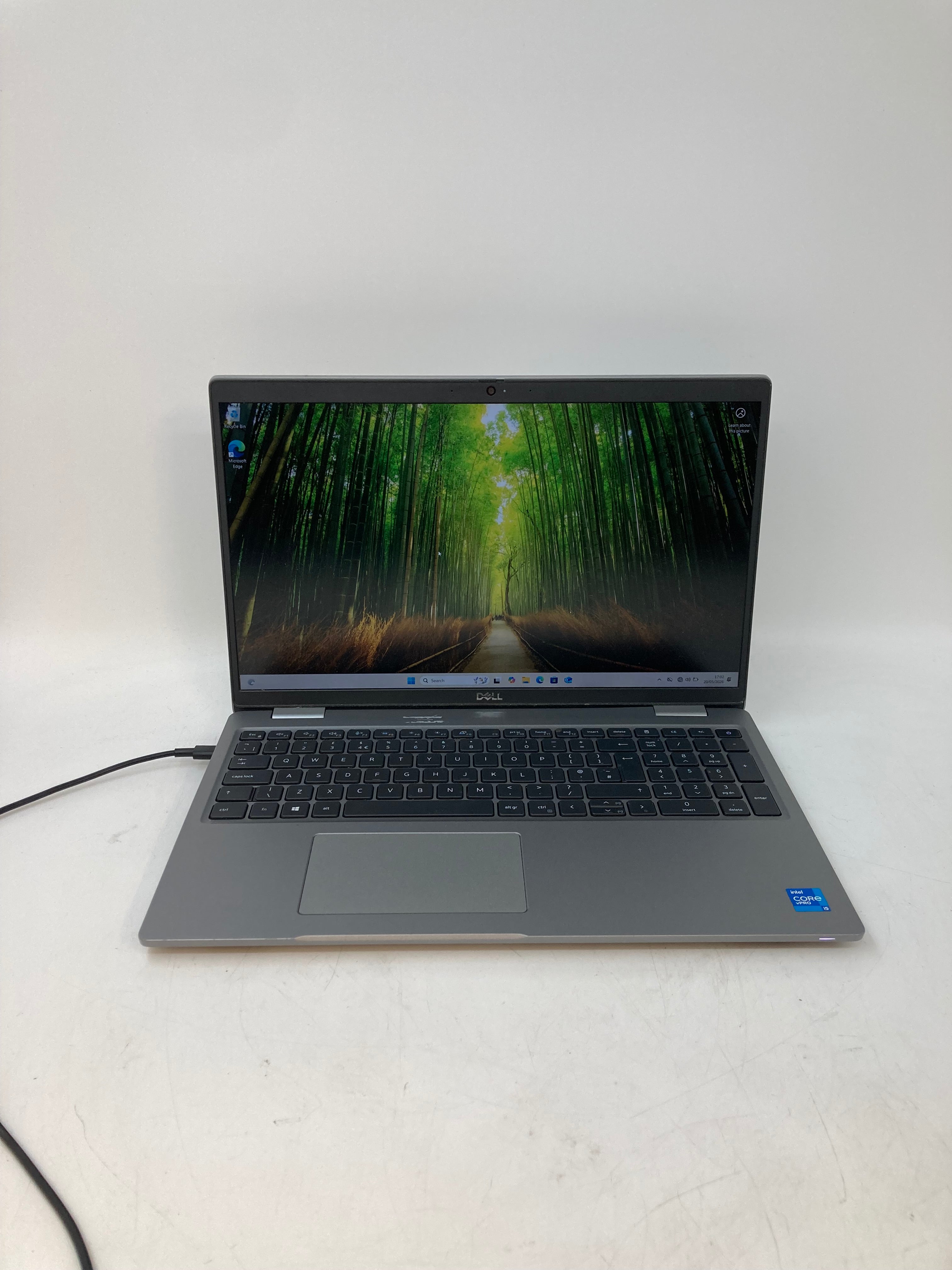 Dell Latitude 5520 | 15.6" FHD 1920 x 1080 | i5 11th Gen | 8GB RAM | 256GB SSD | W11 Pro