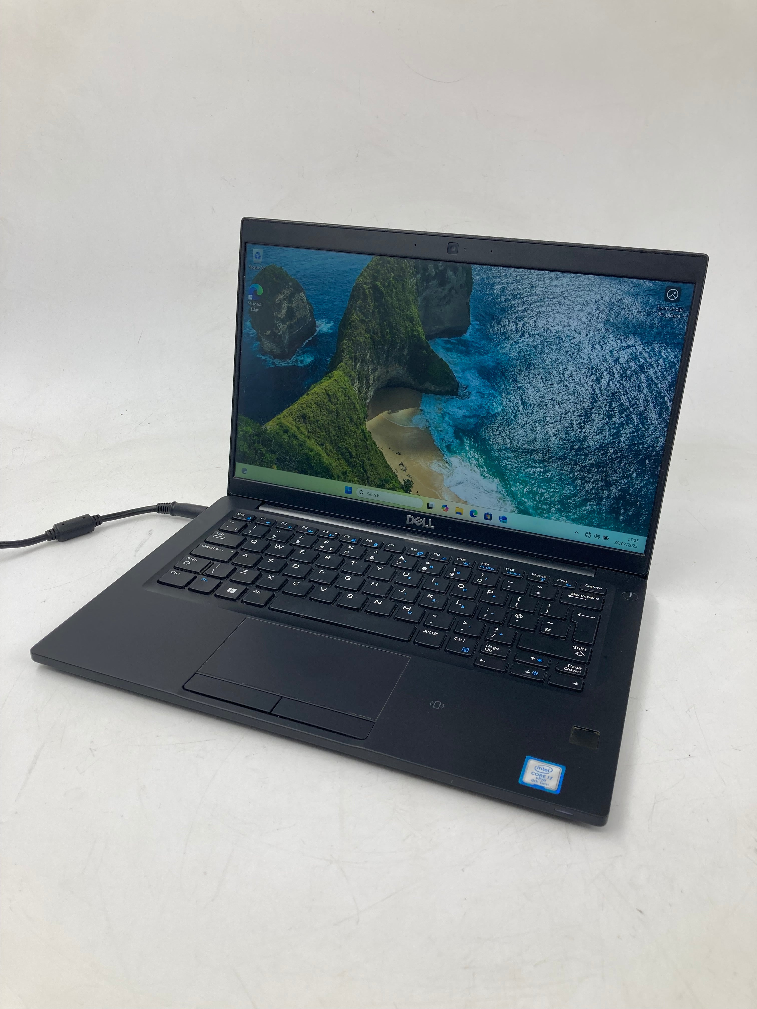 Dell Latitude 7390 13" Screen i7 8th Gen 16GB RAM 512GB SSD Win 11