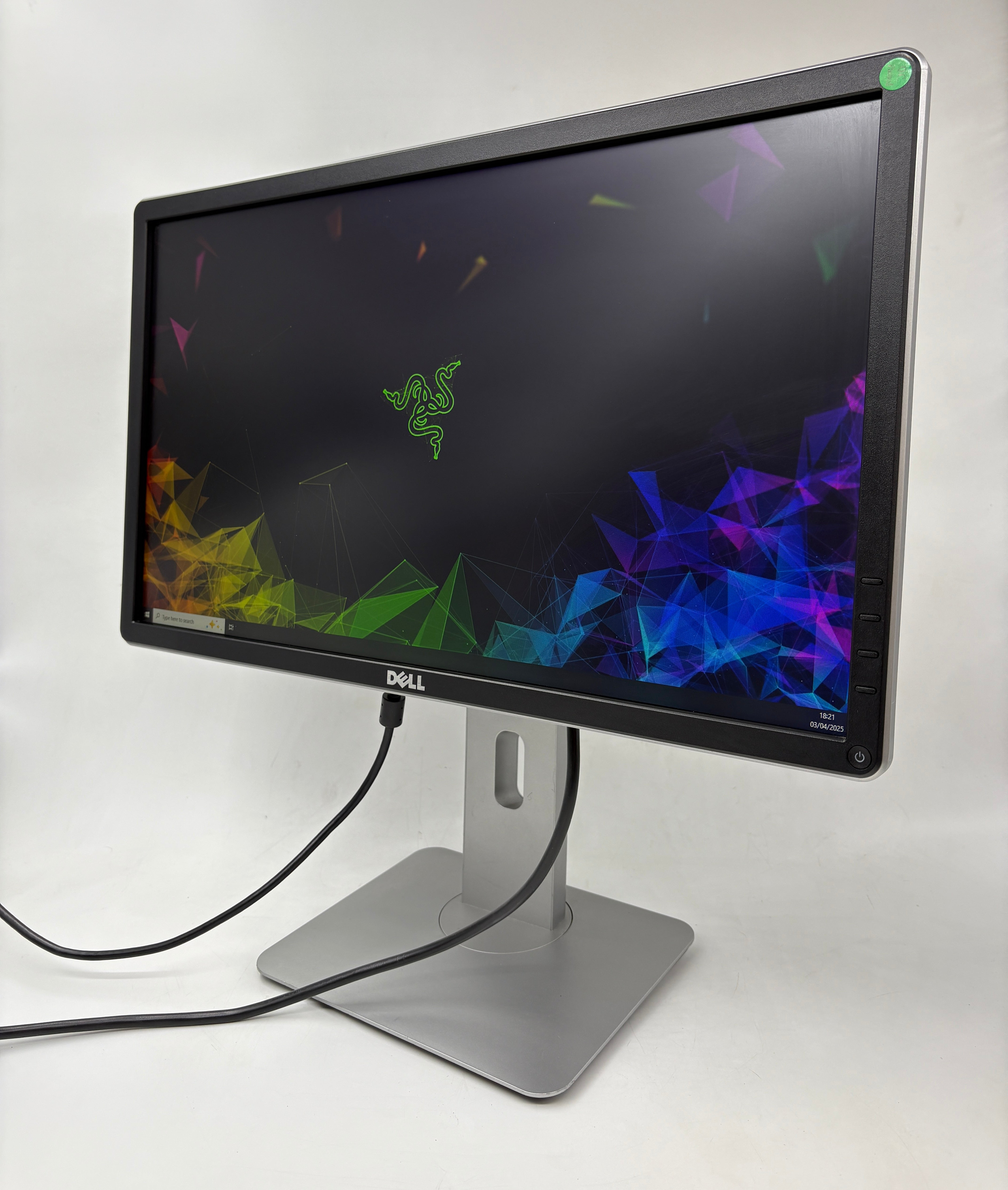 Batch of 10 Dell Monitor 22" P2214HB Grade A VGA/DVI/Display Port with Stands