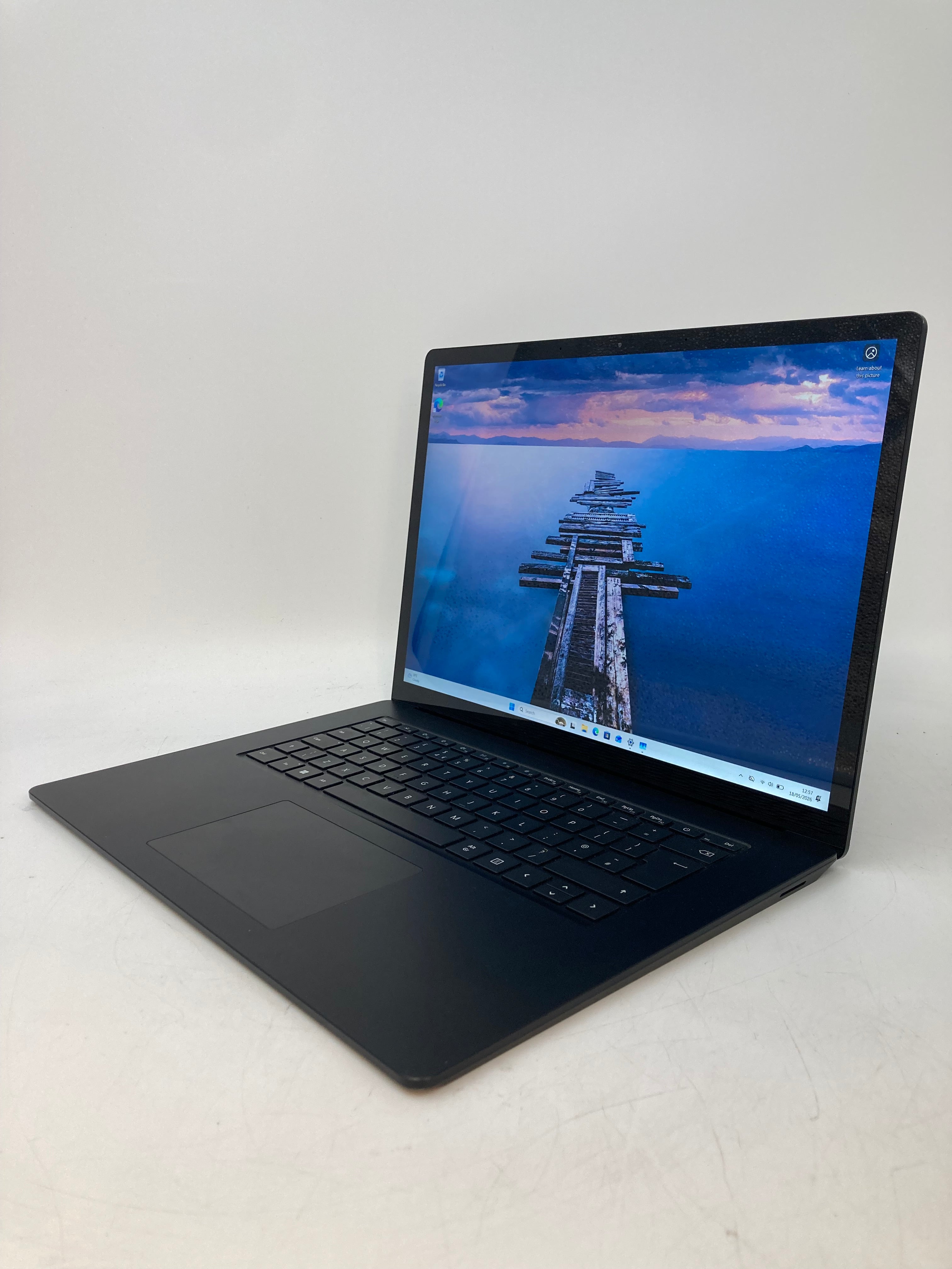 Microsoft Surface Laptop 4 | 15" 2K+ Touchscreen | i7 11th Gen | 16GB RAM | 512GB SSD | W11 Pro