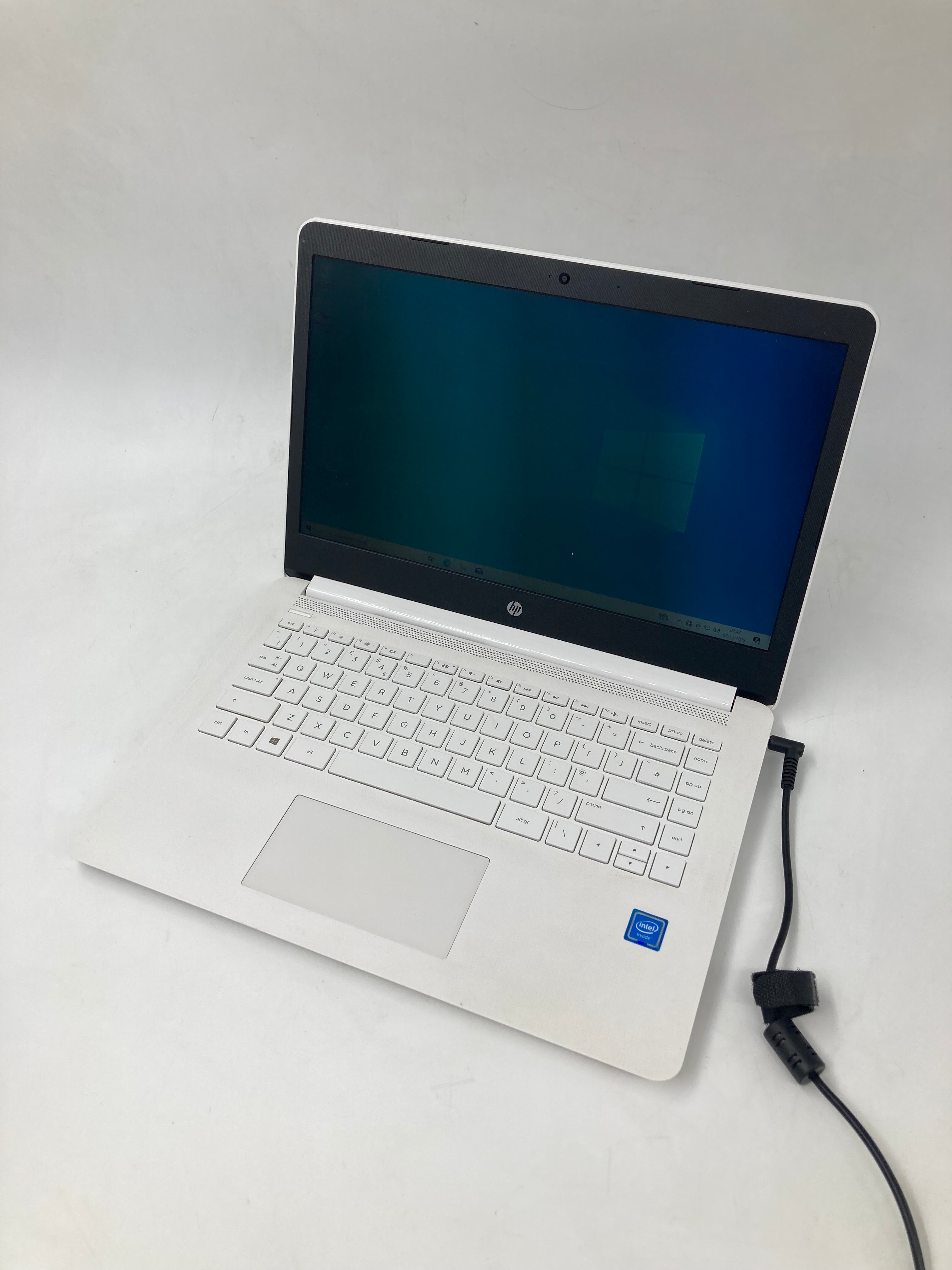 HP Laptop 14-BP0XX 14" Intel Celeron N3060 4GB RAM 64GB SSD W10 OS