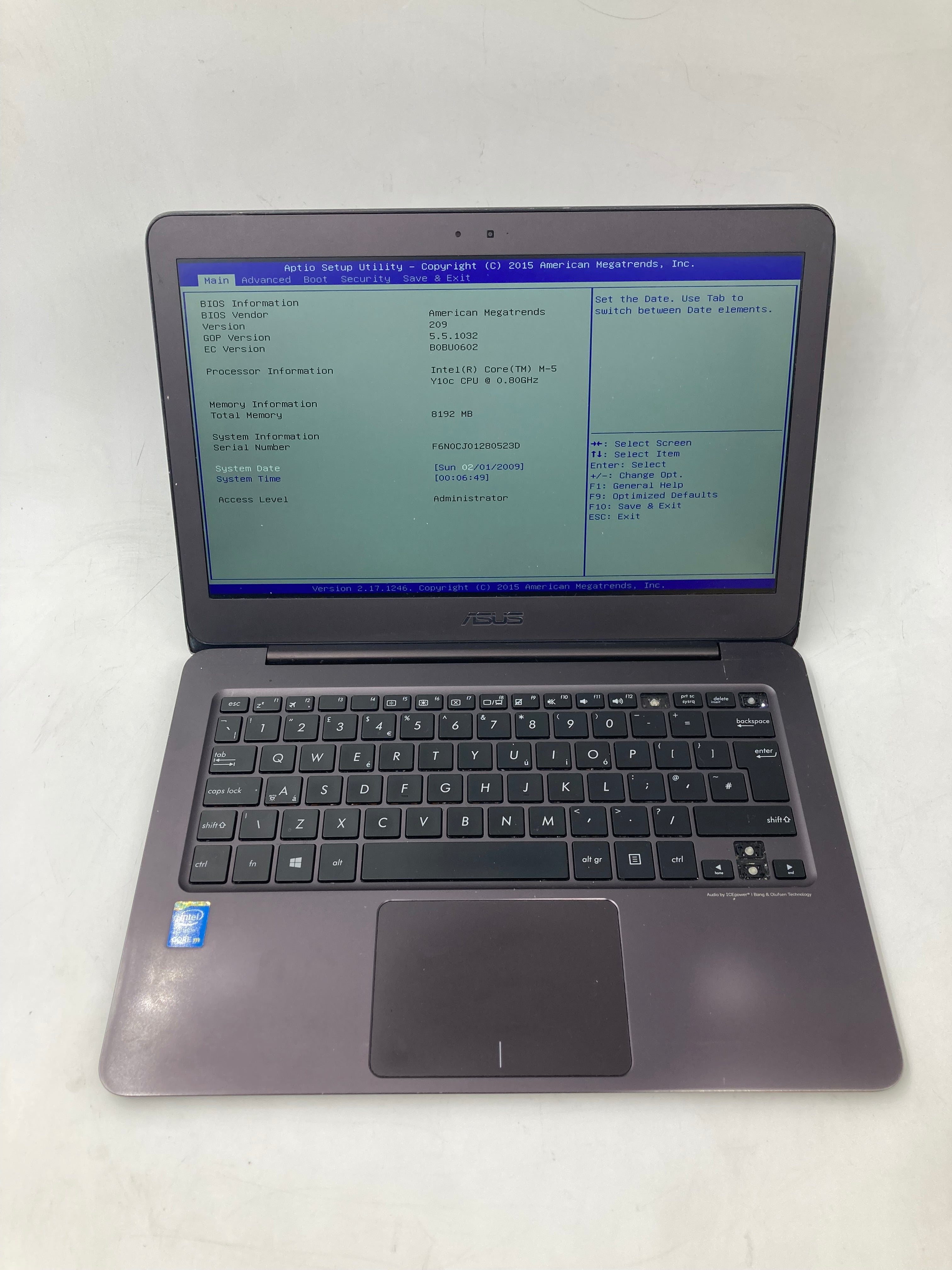 Asus Laptop ZenBook UX305F 13.3" Intel Core M-5Y10c 8GB RAM No SSD *Spares*