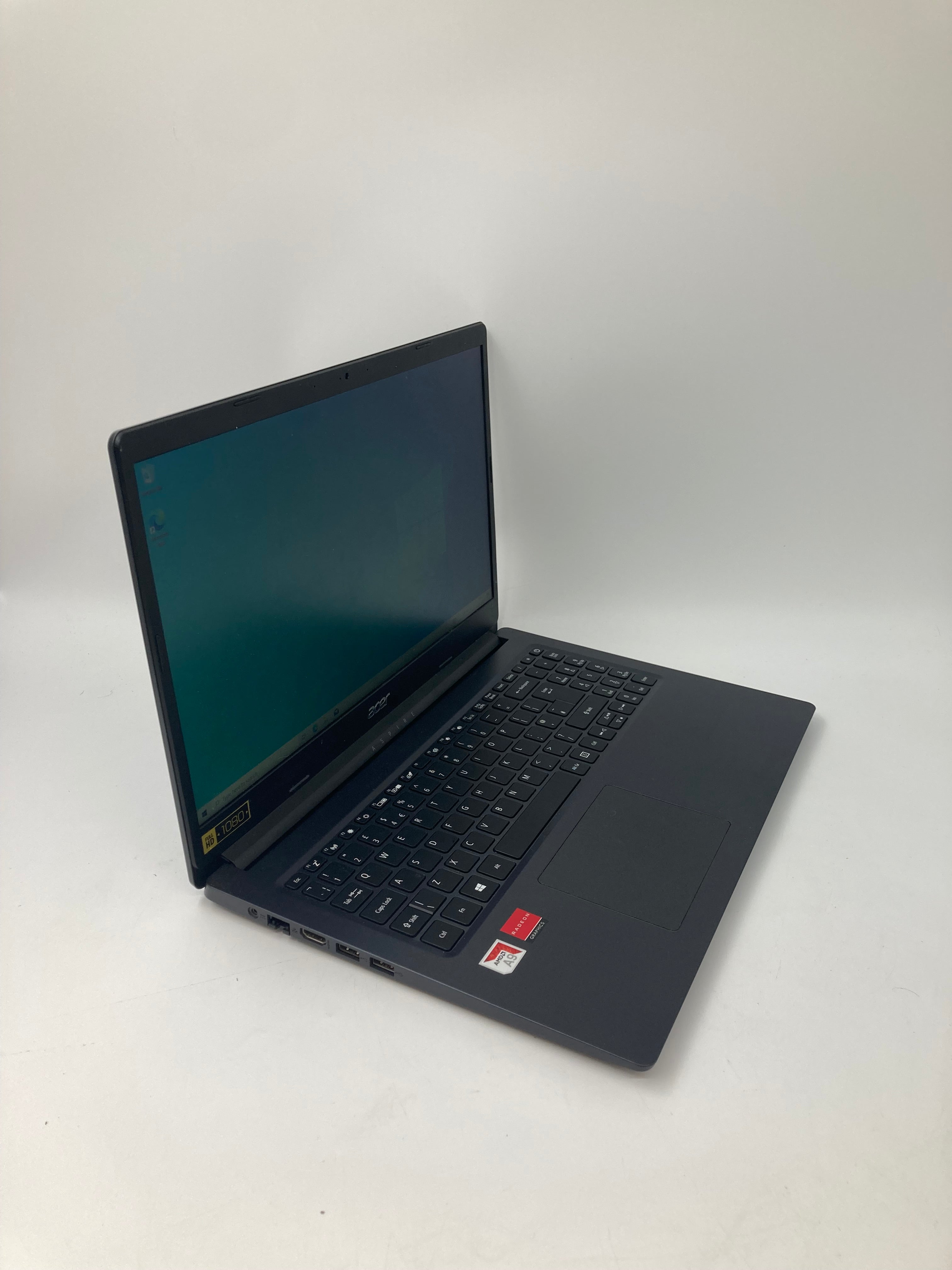 Acer Laptop N19H1 15.6" Screen AMD A9 9420E 4GB RAM 1TB HDD Windows 10