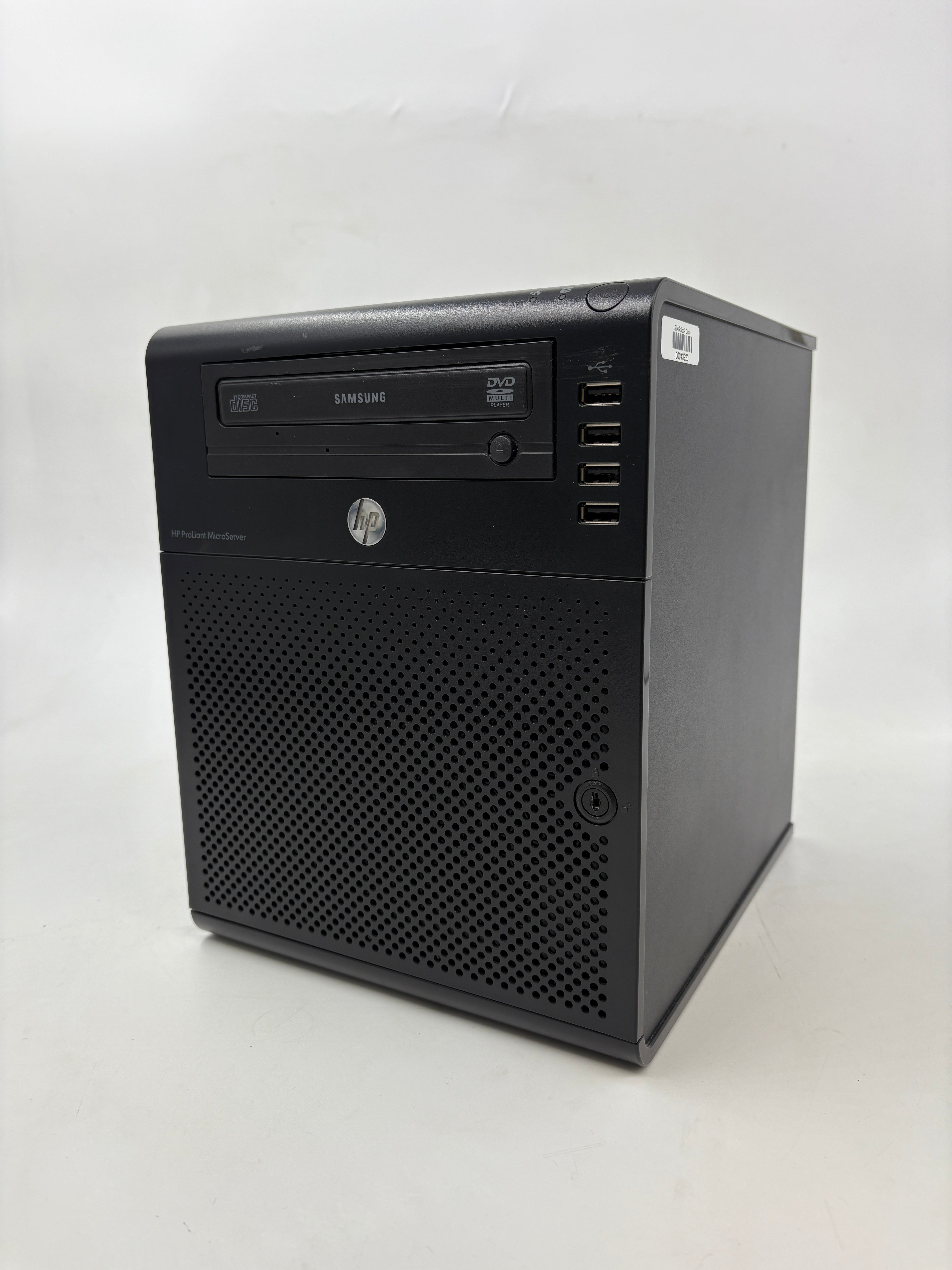 HP Server Proliant Microserver G7 4x 3.5" Bays AMD TURION II NEO N54L 8GB RAM