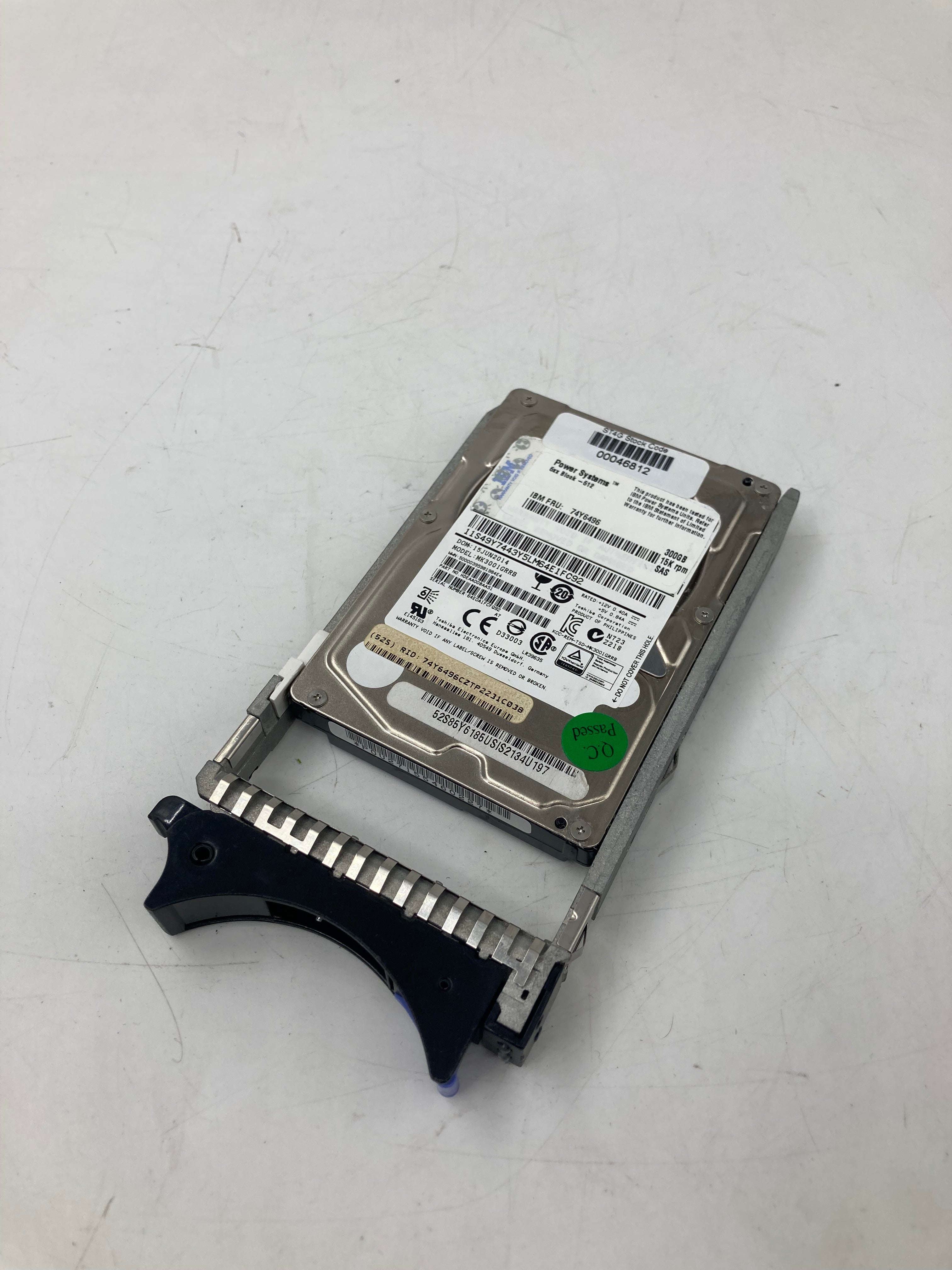 IBM HDD 2.5" SAS 300GB 15KRPM 6Gbps FRU 74Y6496 Lot of 5