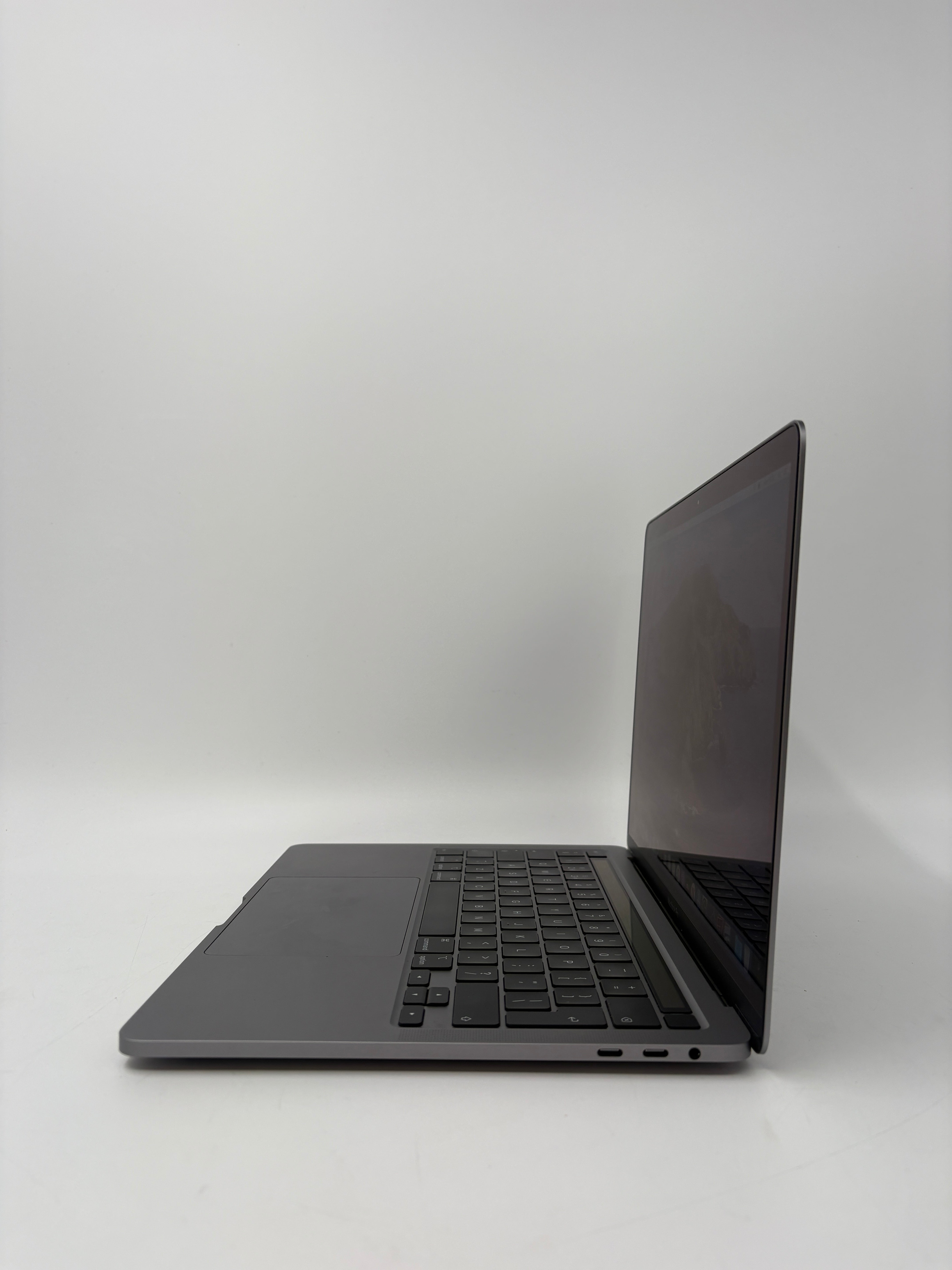 Apple MacBook Pro 2020 | 13" WQXGA | i7 10th Gen | 32GB RAM | 1TB SSD | MacOS | Grade B