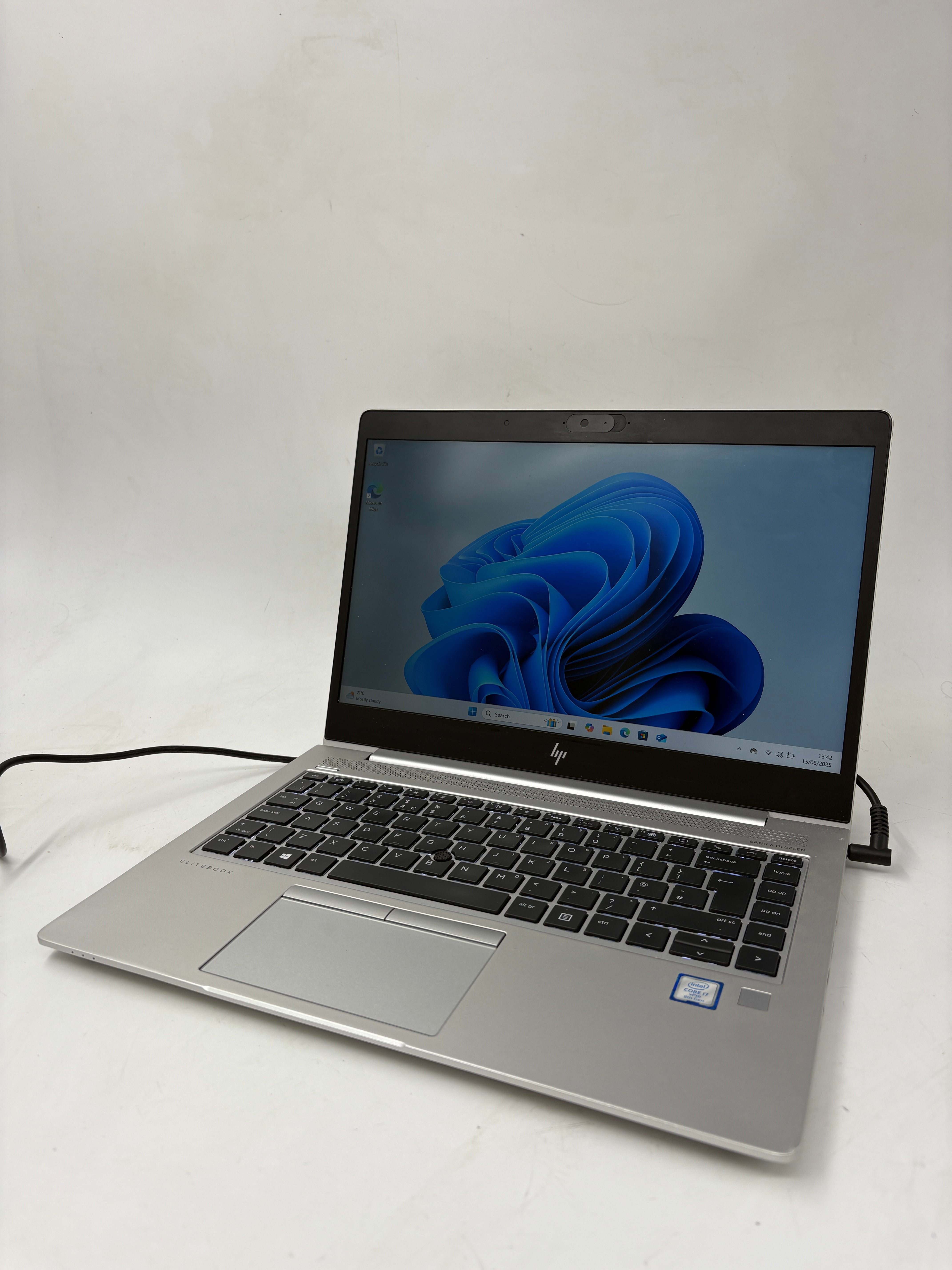 HP Laptop EliteBook 840 G6 14" Screen i7 8th Gen 16GB RAM 512GB SSD W11