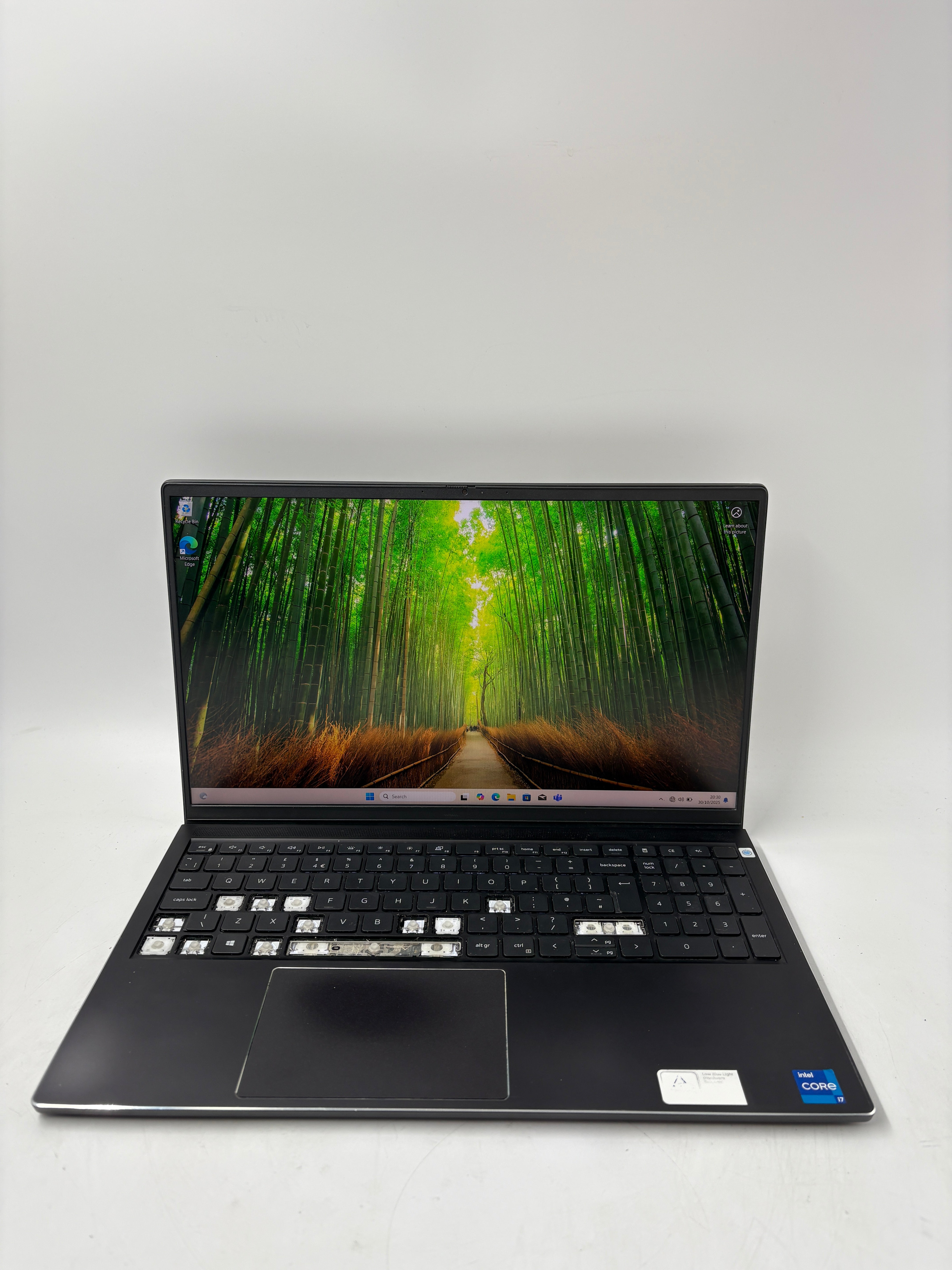 Dell Vostro 7510 15.6" Screen i7 11th Gen 16GB RAM 1TB SSD RTX 3050 W11