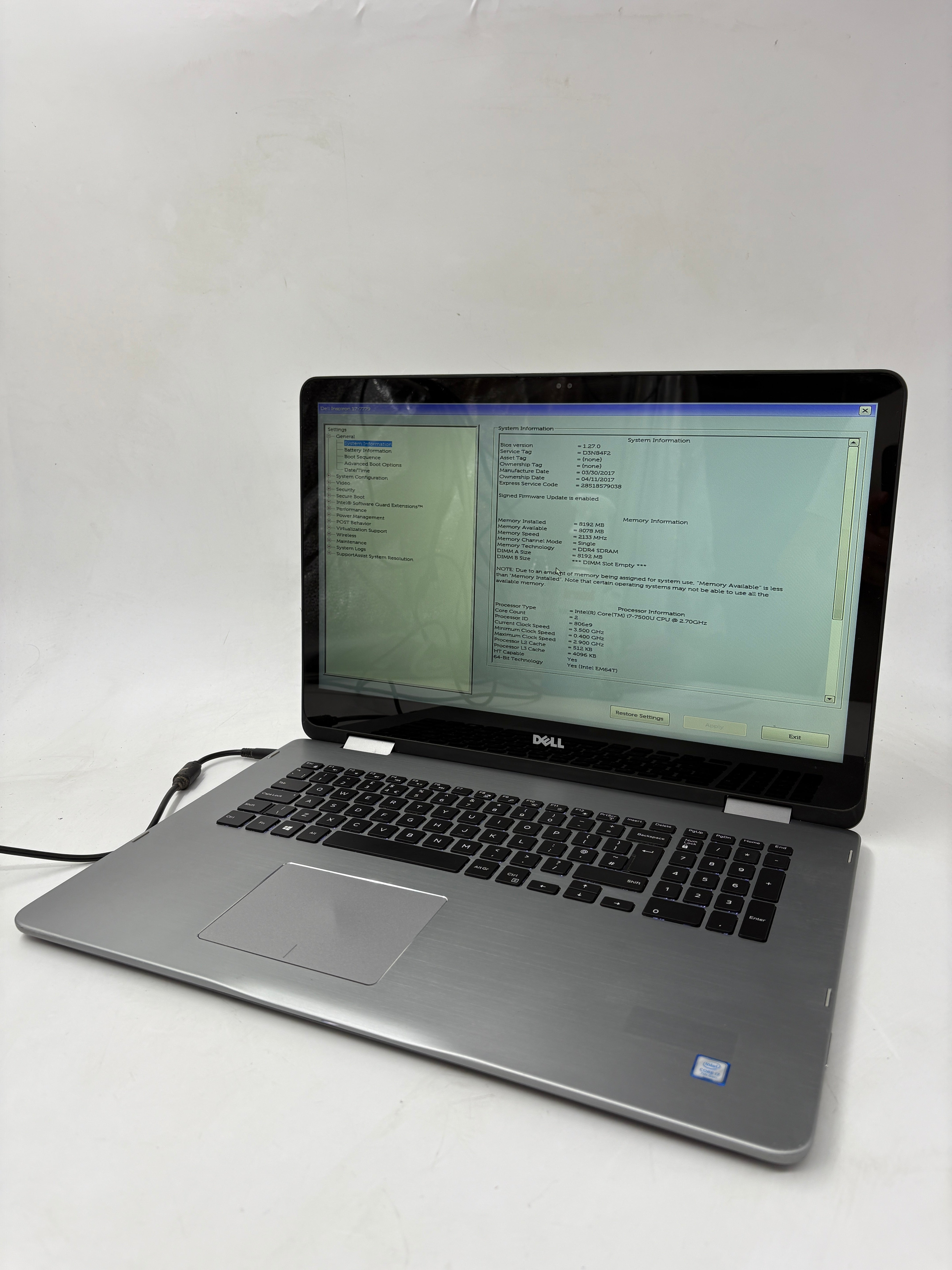 Dell Laptop Inspiron 17-7779 17" TouchScreen i7 7th Gen 8GB RAM NO SSD NO OS