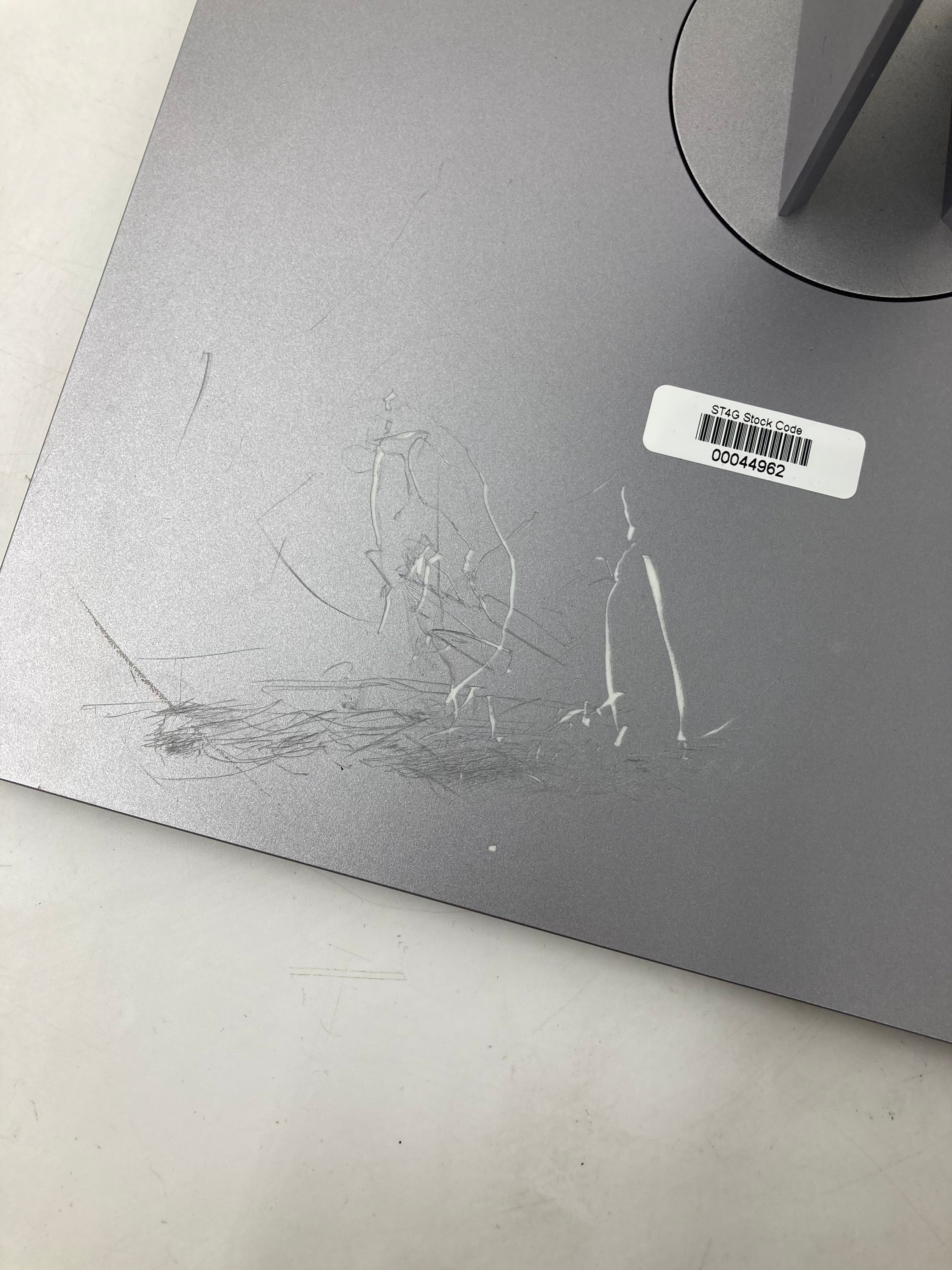 Batch of 16 HP Monitor Stands E243i/E243i-V2 - Silver