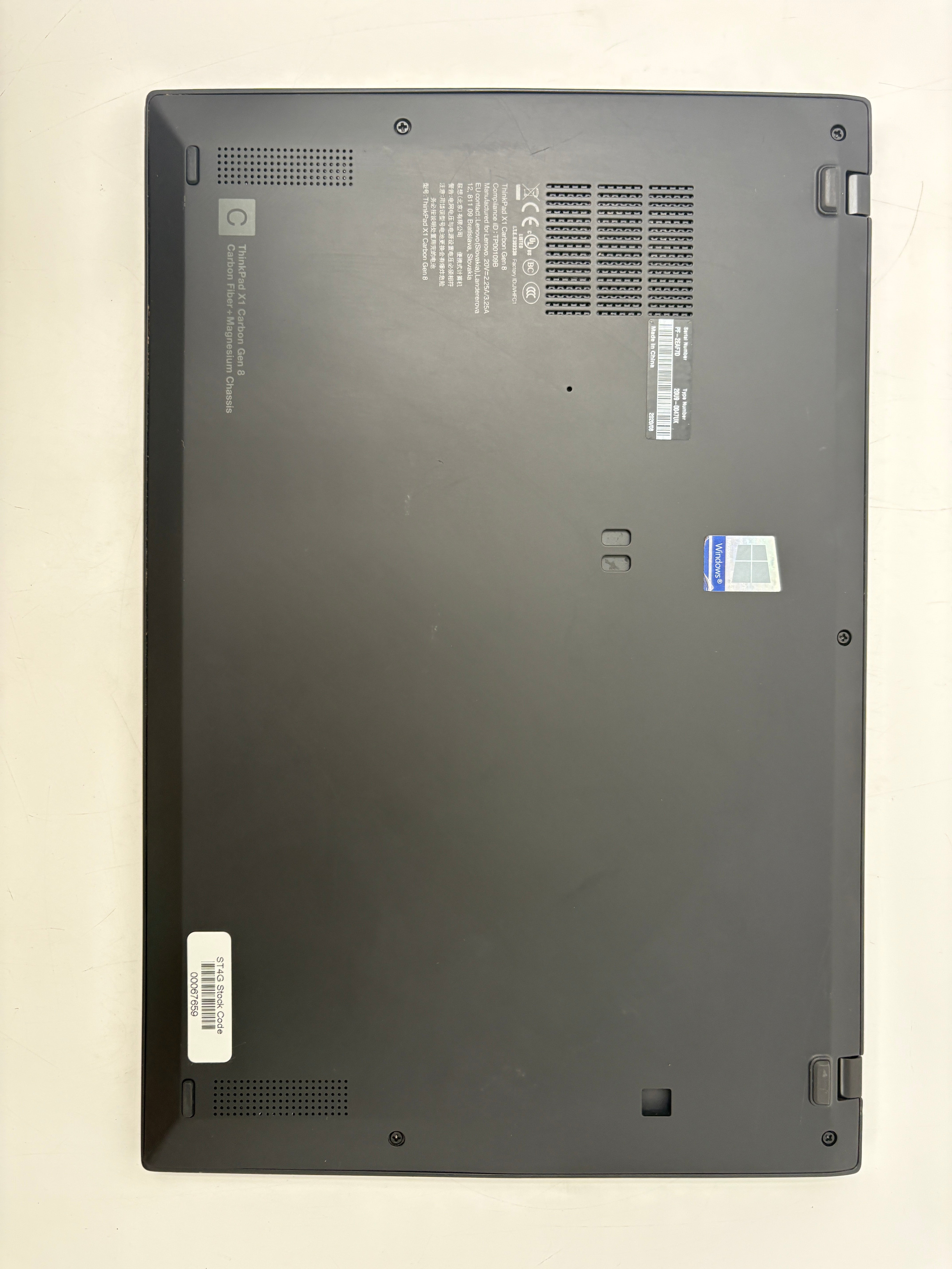 Lenovo ThinkPad X1 Carbon G8 | 14" FHD | i5 10th Gen | 8GB RAM | 256GB SSD | W11 | Grade B
