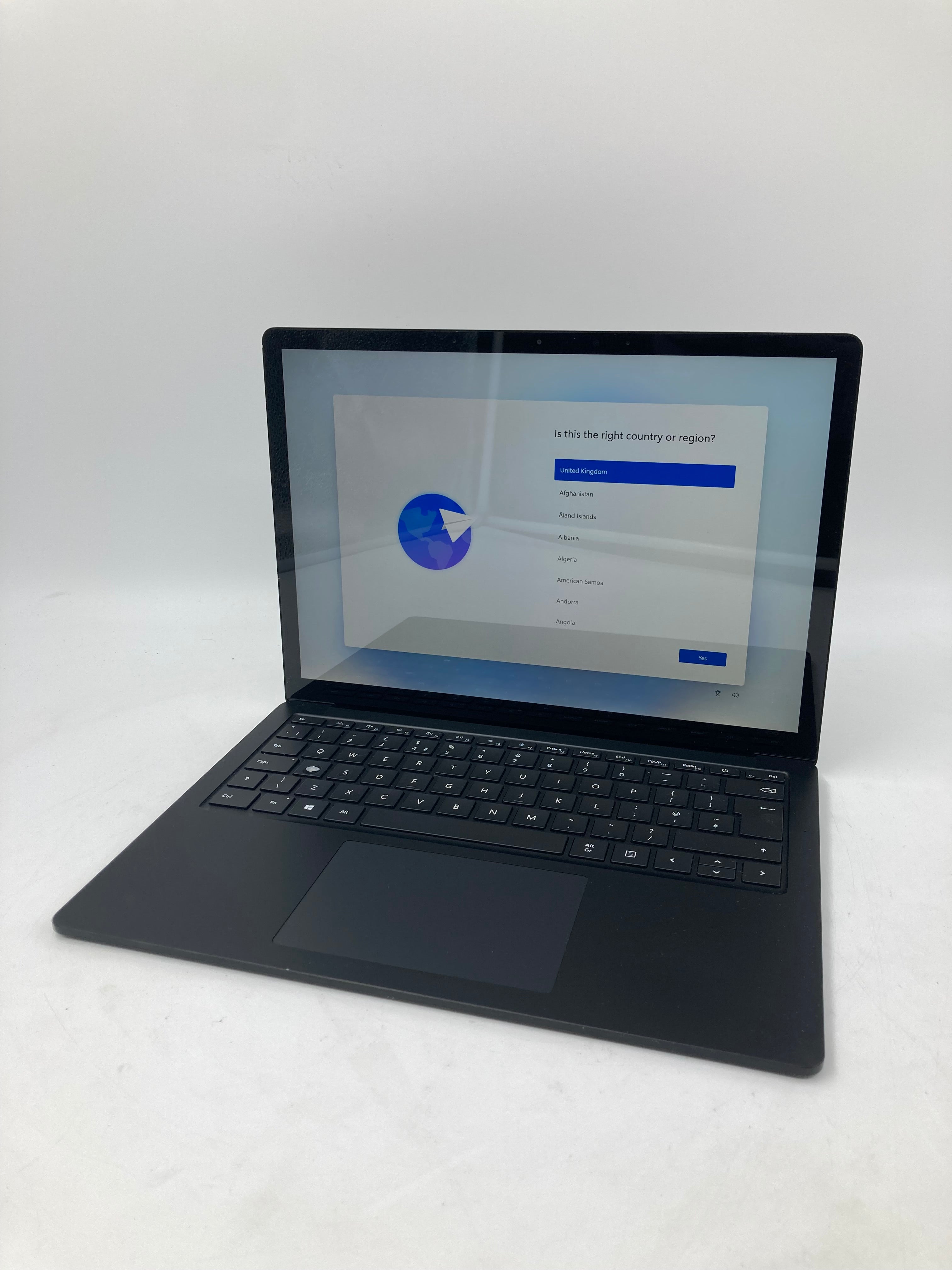 Microsoft Surface Laptop 3 13" i5 10th Gen 8GB RAM 256GB SSD W11