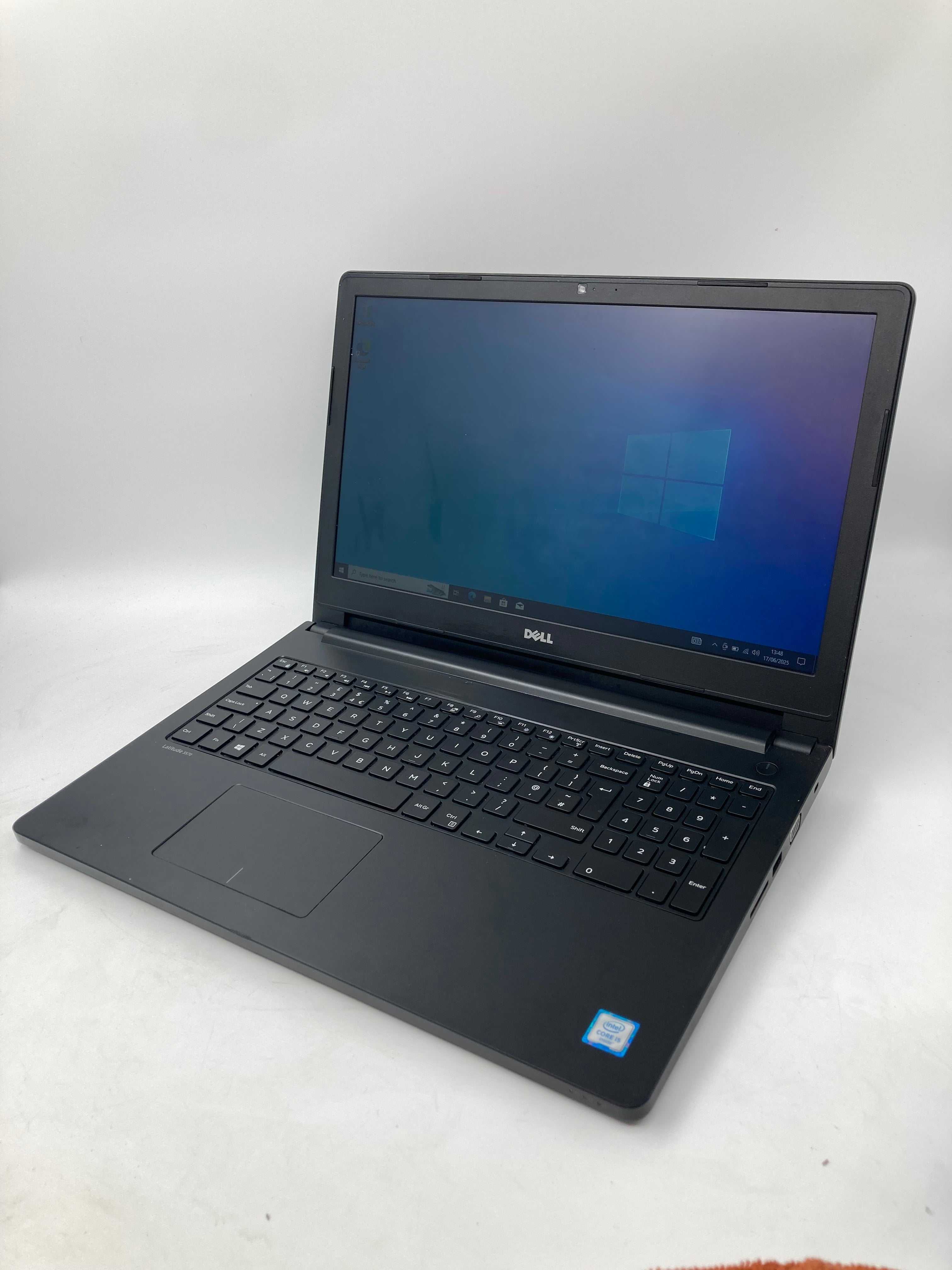 Dell Latitude 3570 12" Screen i5 6th Gen 8GB RAM 240GB SSD Win 10