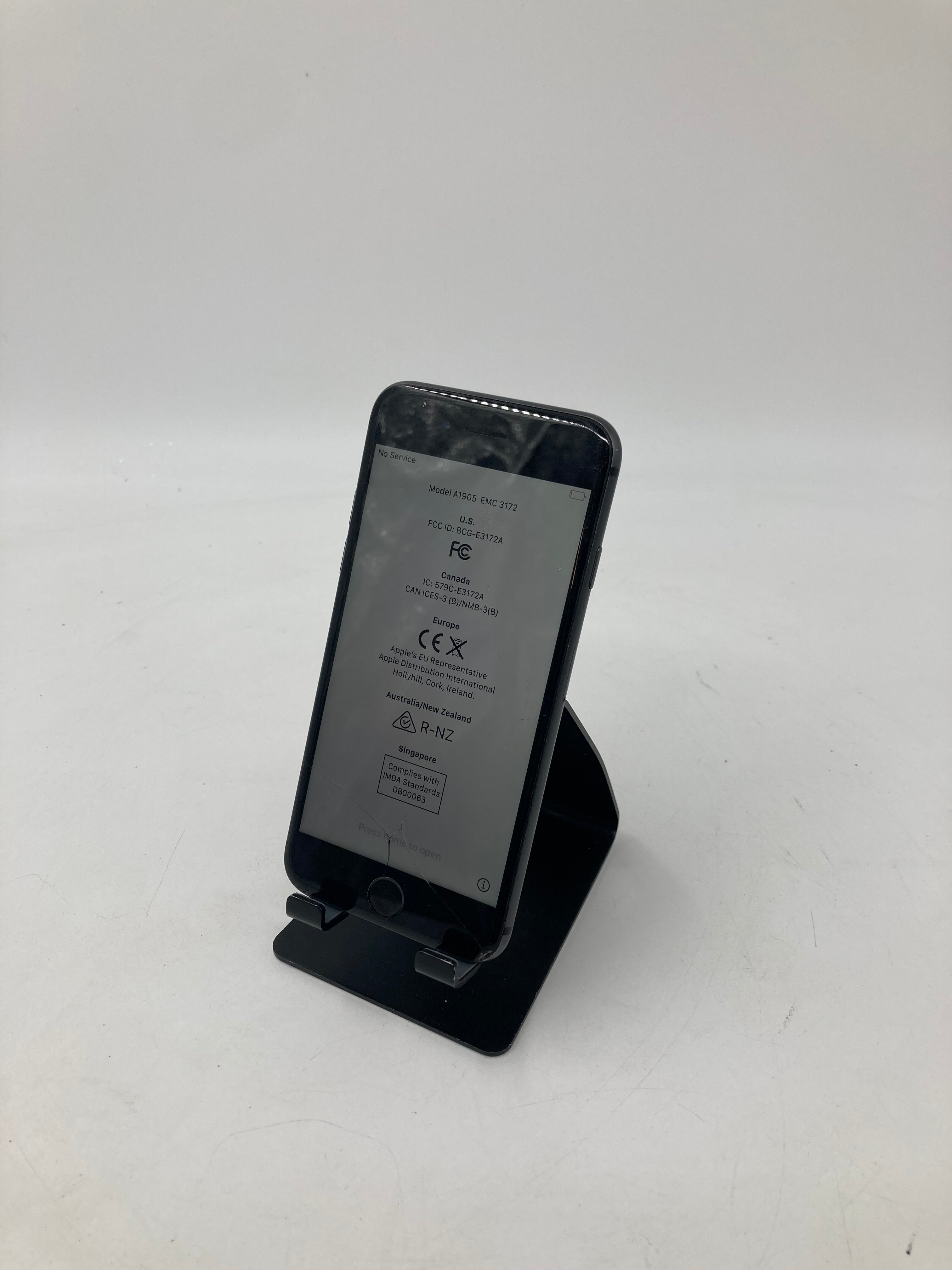 Batch 9x Apple iPhone A1778 A1905 A1897 A2296 32GB 64GB