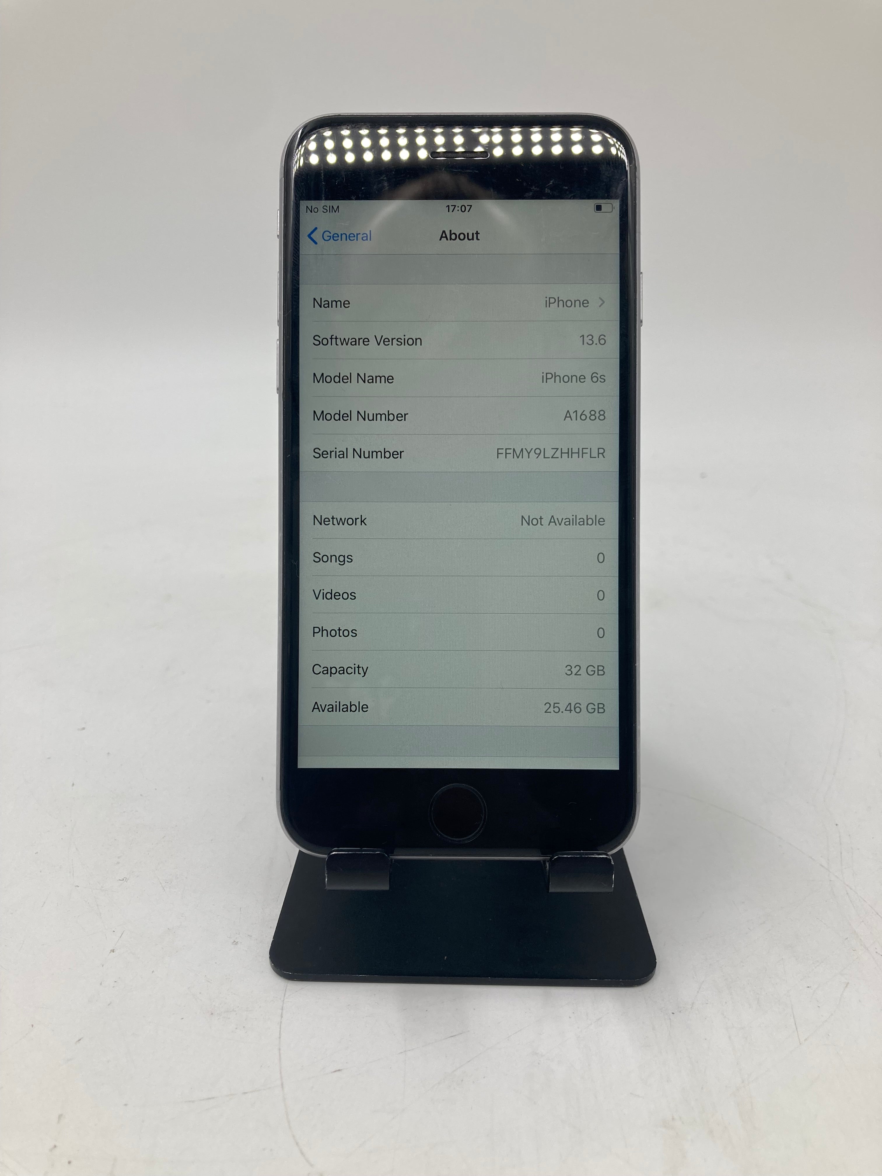 Apple iPhone 6s 5" Screen 2015 16GB Storage Silver