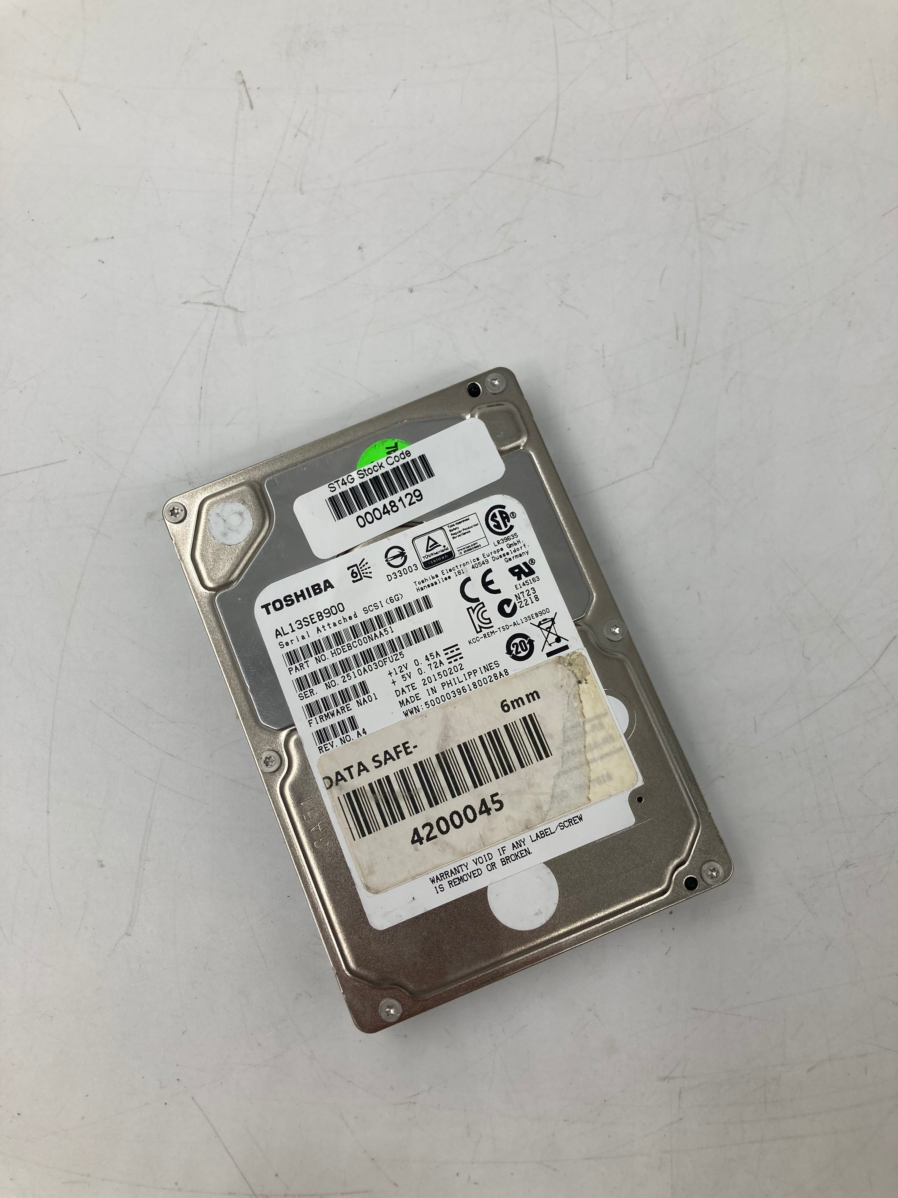 NetApp HDD 2.5" SAS 900GB 10K 6 Gbps P/N 108-00222 Lot of 6