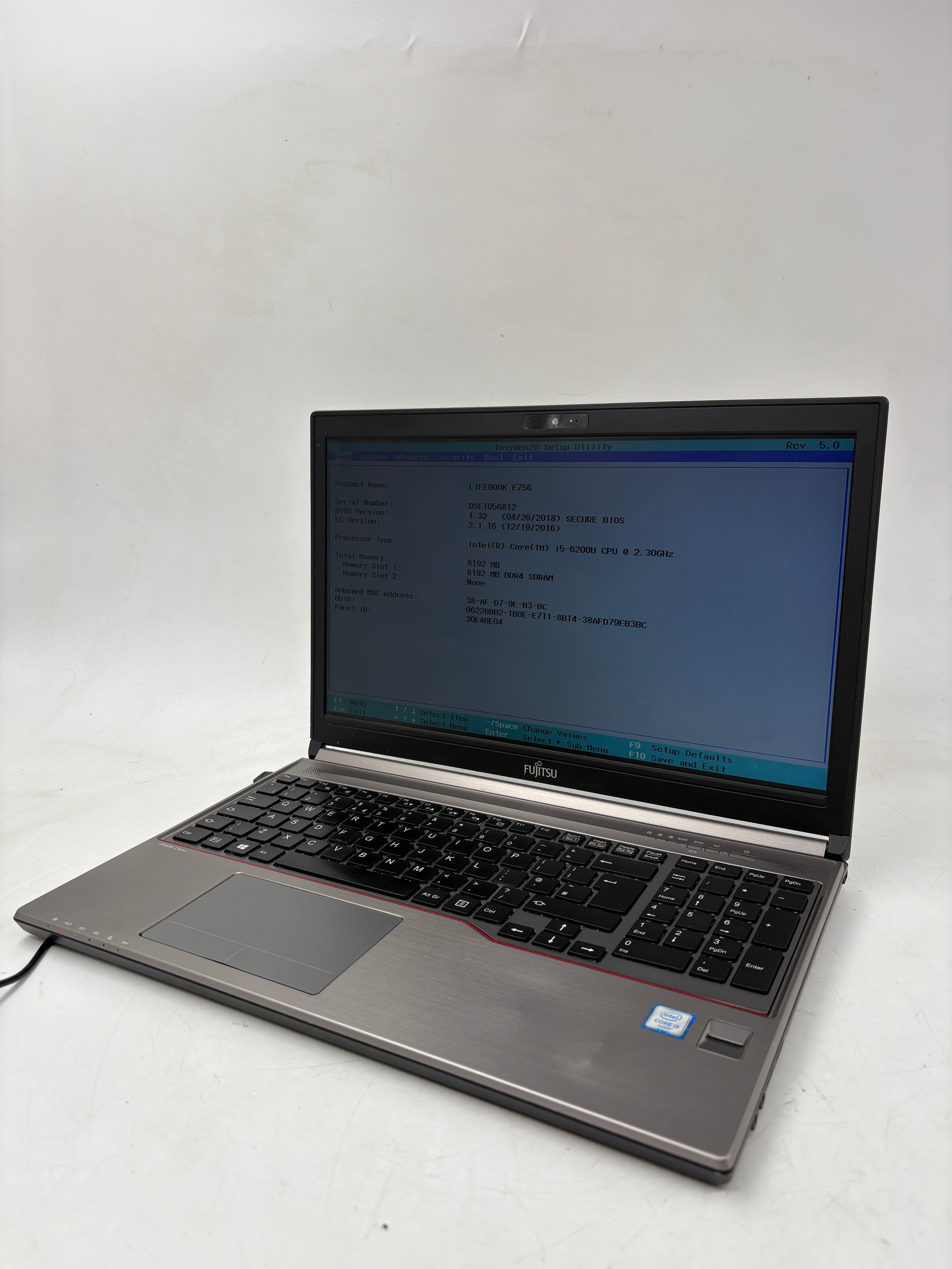 Fujitsu Laptop LifeBook E756 15.6" Screen i5 6th Gen 8GB RAM NO SSD NO OS