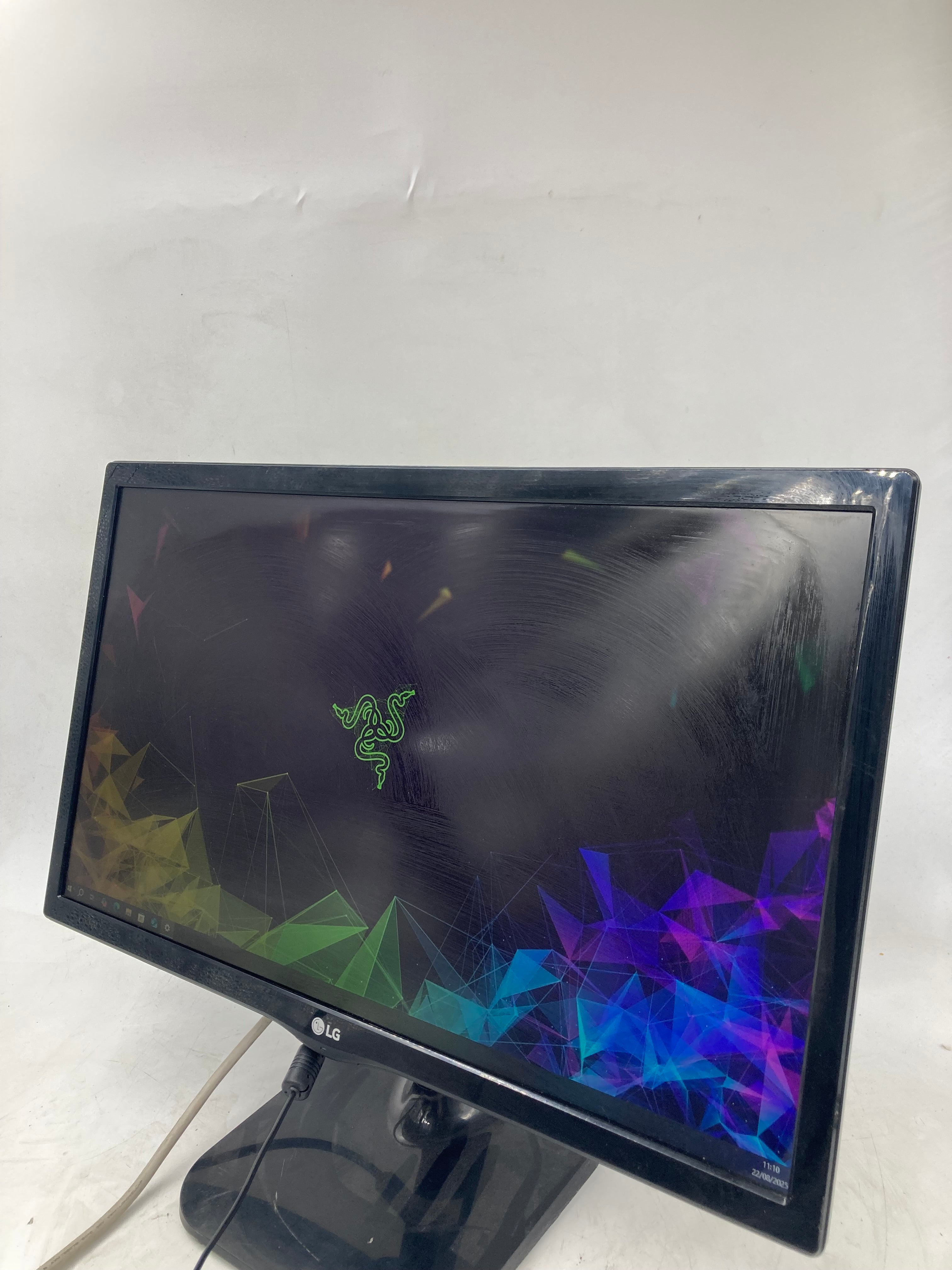 LG 22M47VQ-P - 22" 1920x1080 LCD Monitor HDMI DVI VGA