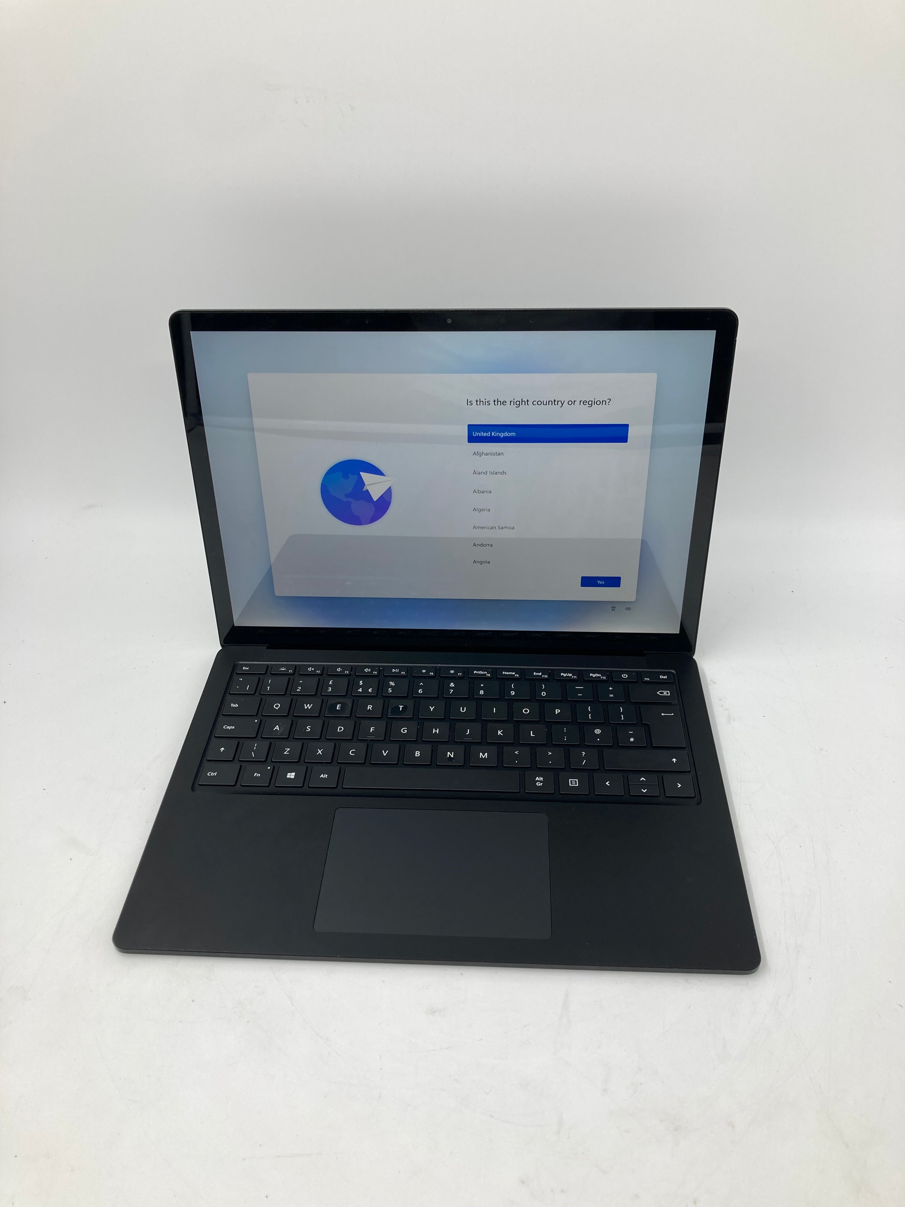 Microsoft Surface Laptop 3 13" i5 10th Gen 8GB RAM 256GB SSD W11