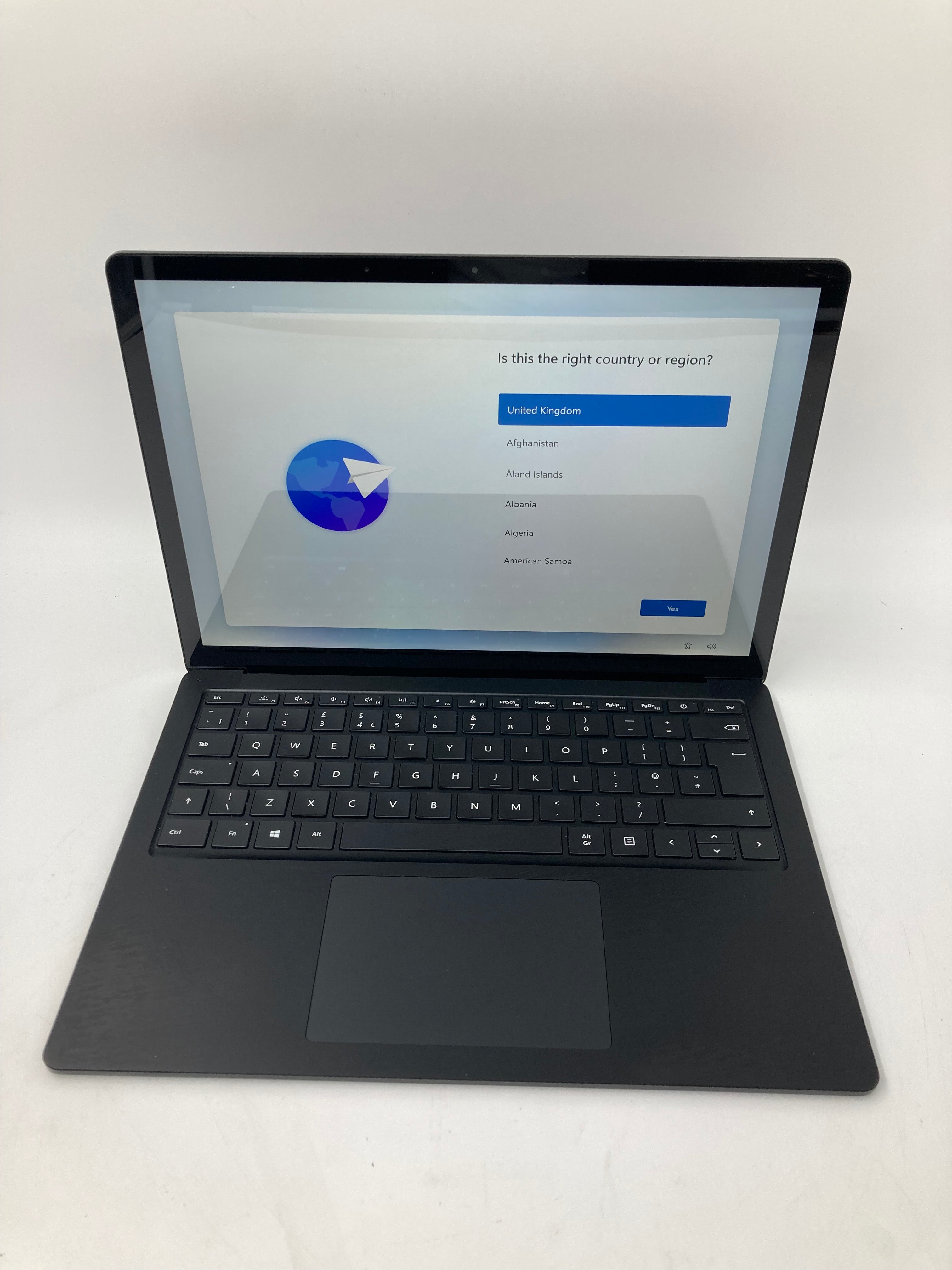 Microsoft Surface Laptop 3 13" i5 10th Gen 8GB RAM 256GB SSD W11