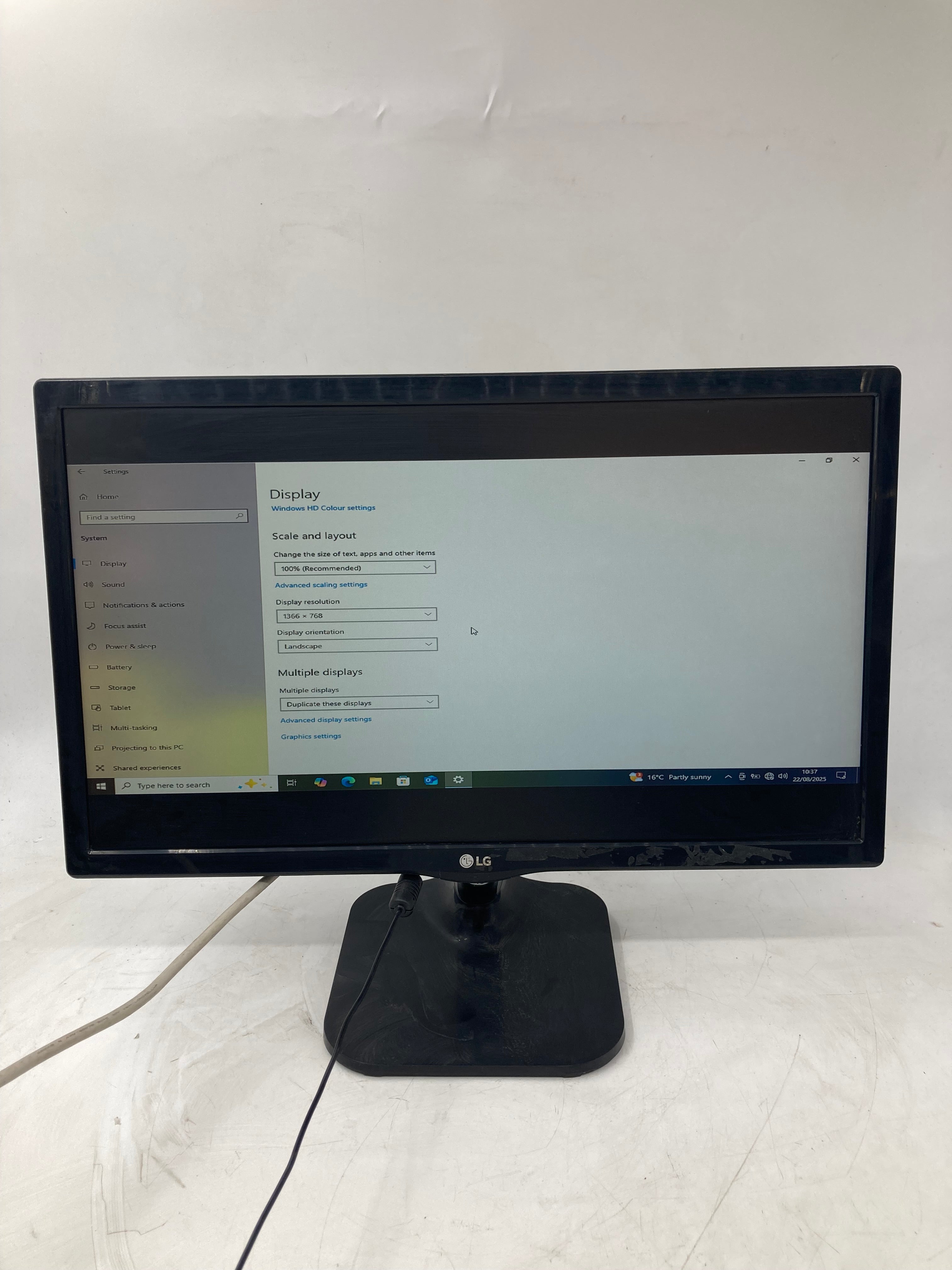 LG 22M47VQ-P 22" 1920x1080 LCD Monitor HDMI DVI VGA